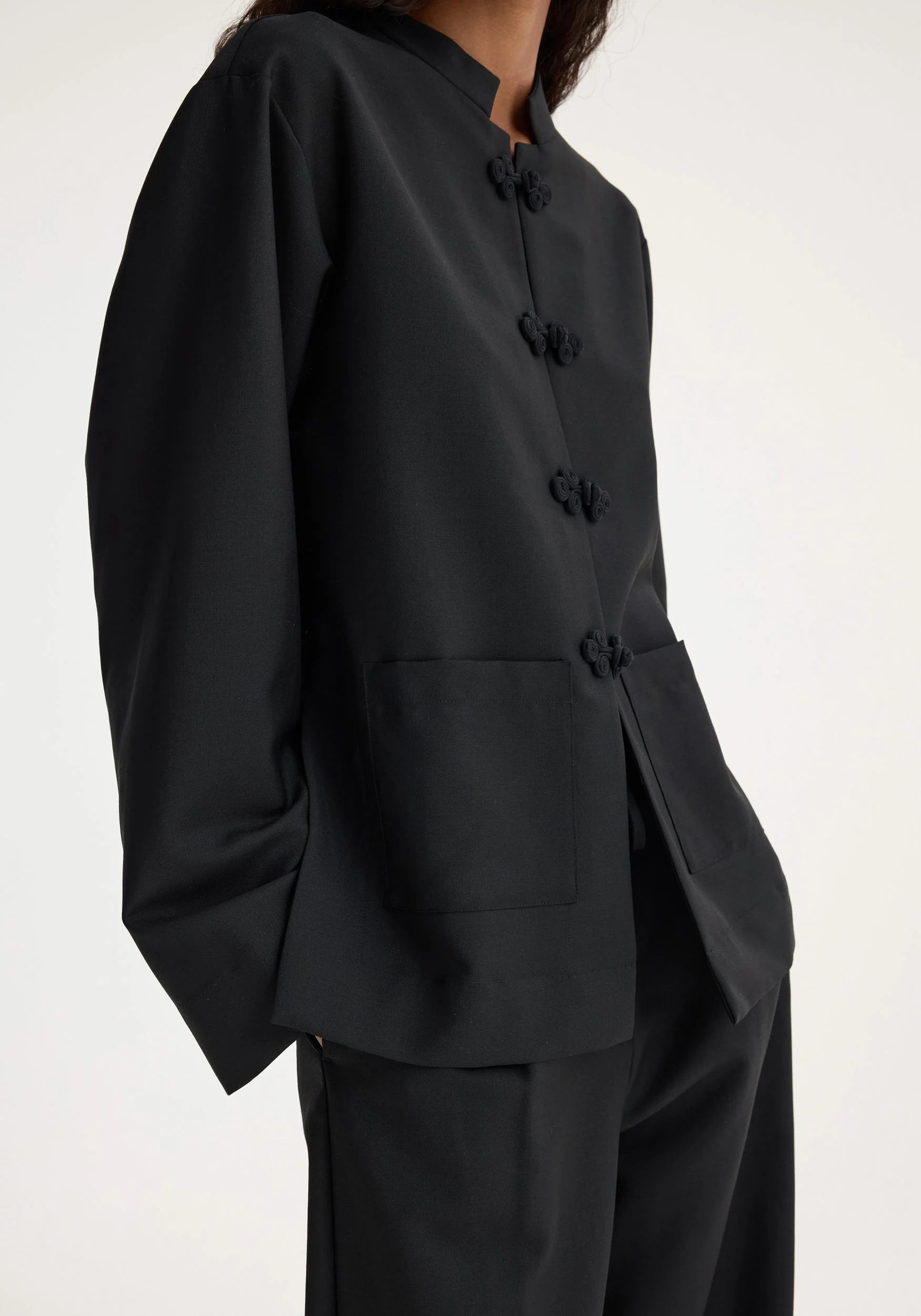 ROHE - Pankou closure jacket | black - Image 4