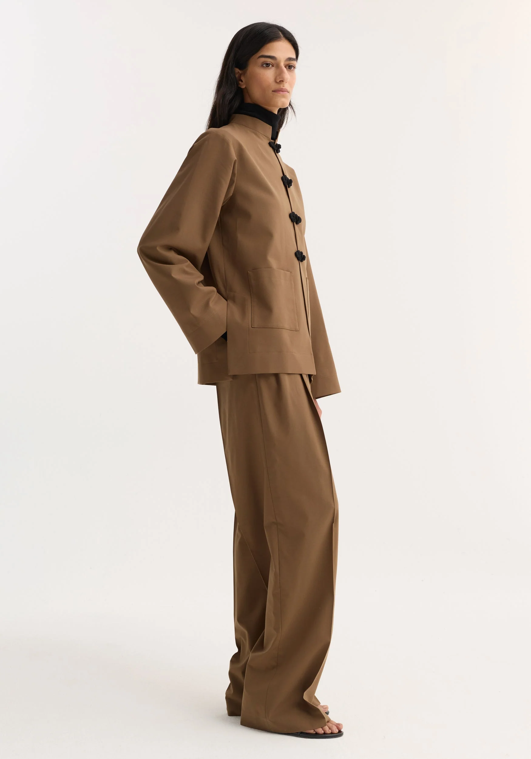 ROHE - Pankou closure jacket | mocha - Image 4