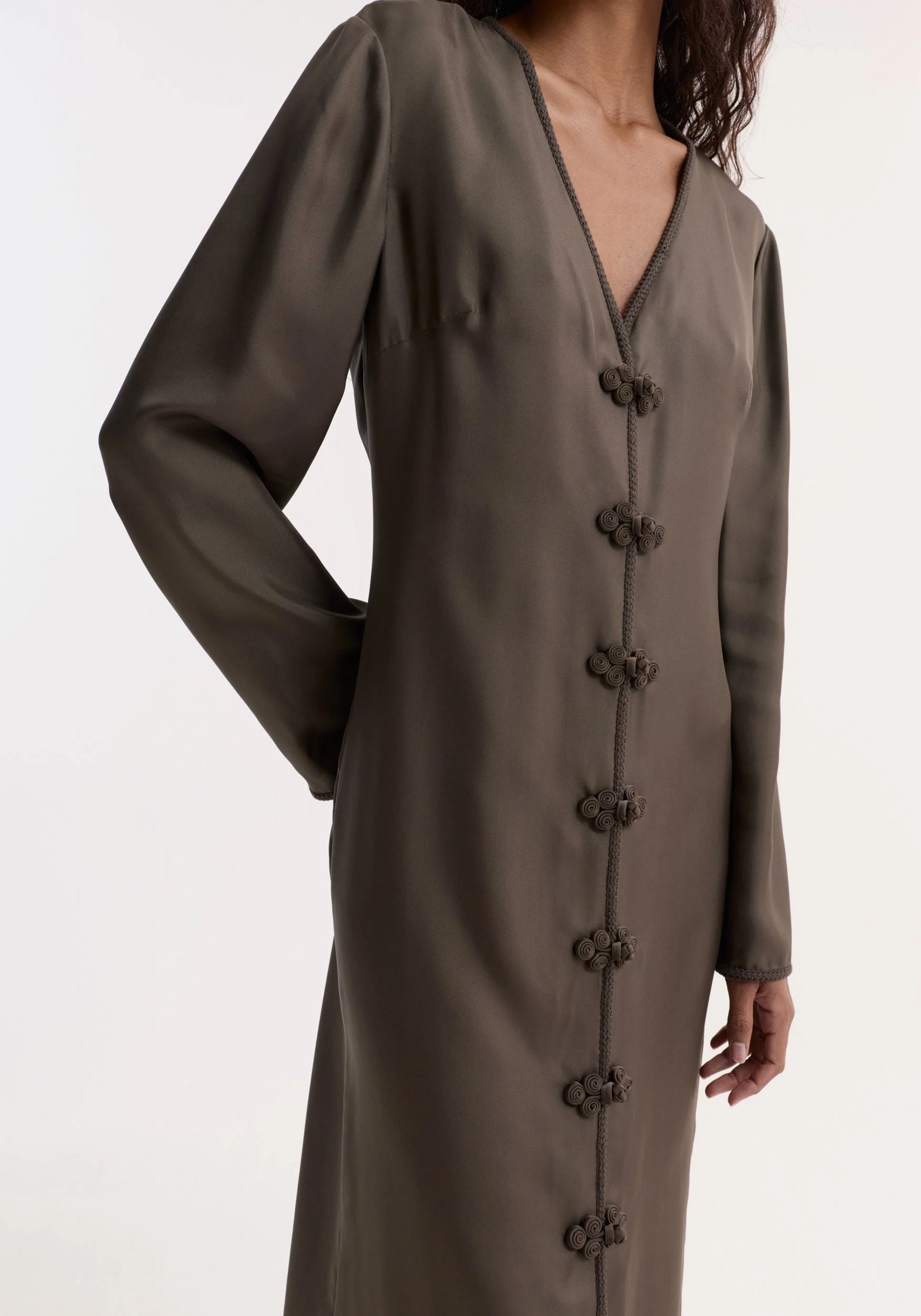 ROHE - Pankou closure silk dress | earth - Image 3