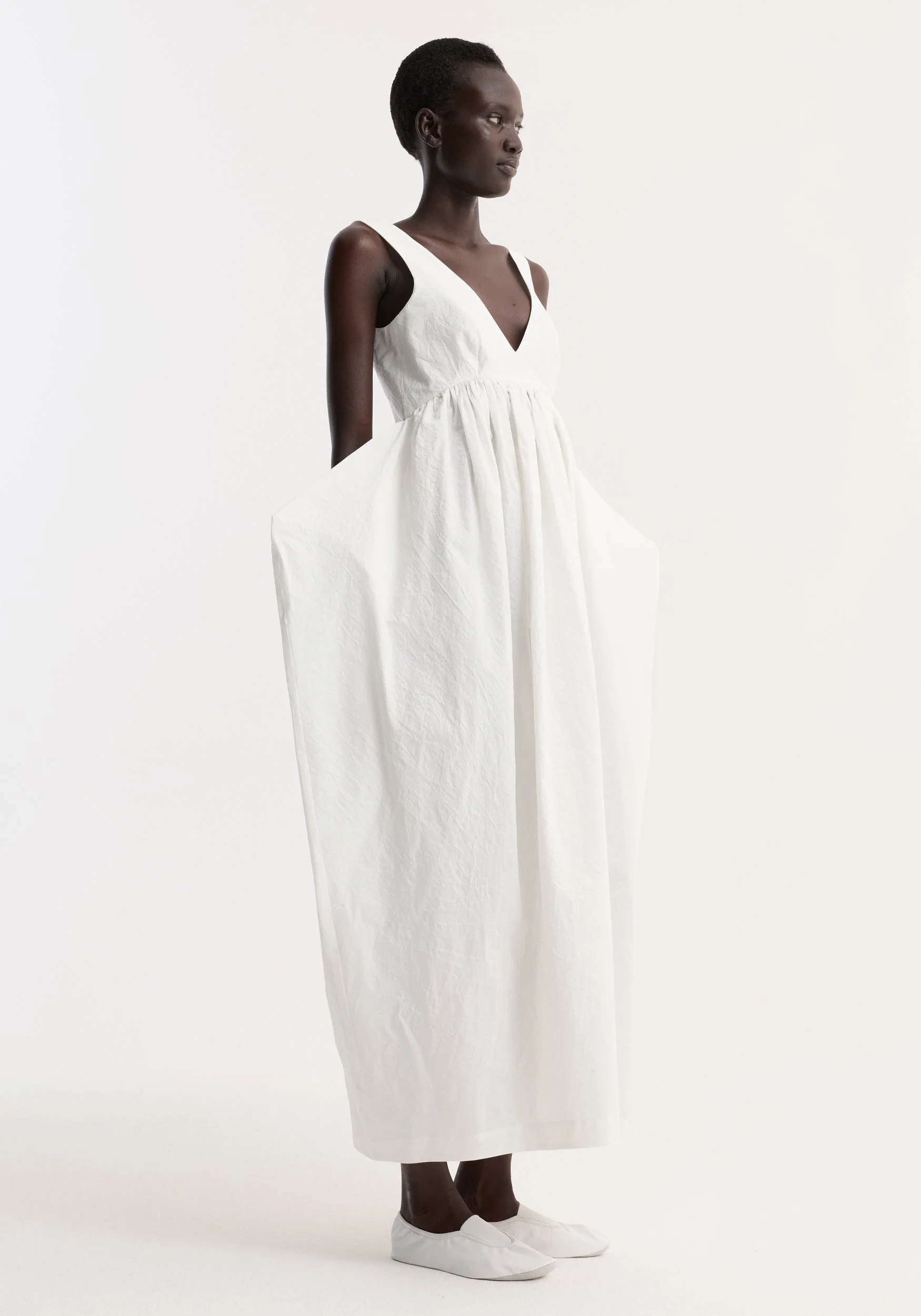 ROHE - Sculptural textured cotton dress | off white - Image 2
