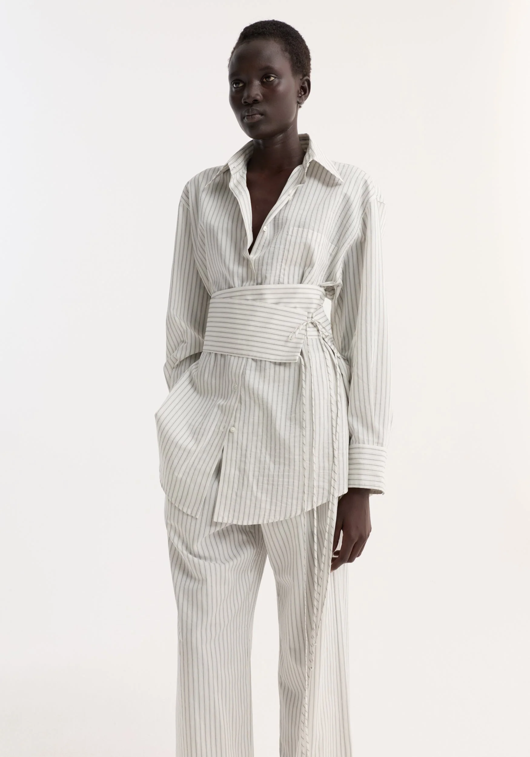 ROHE - Silk stripe belted shirt | fine stripe - Image 2