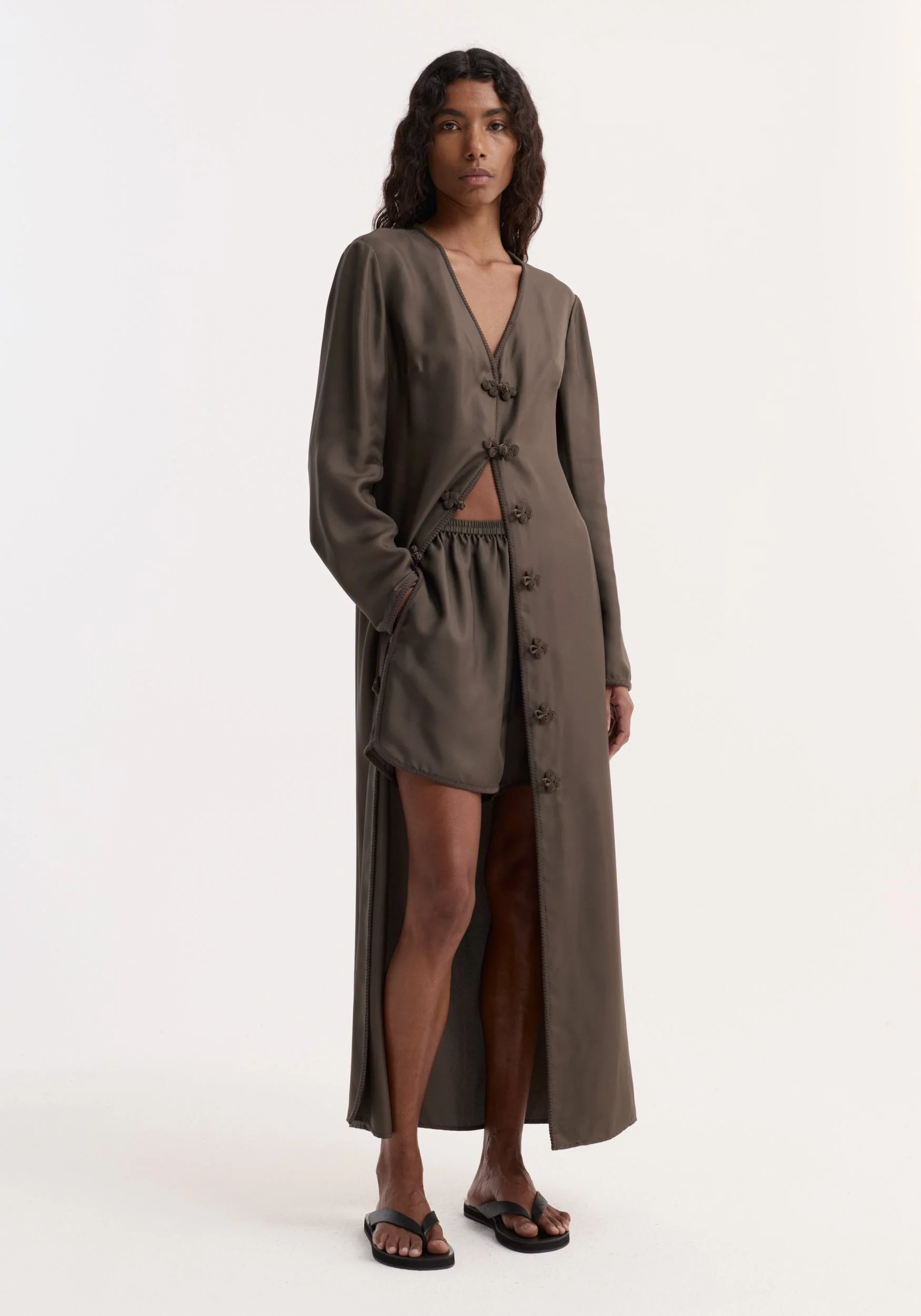 ROHE - Taped silk shorts | earth