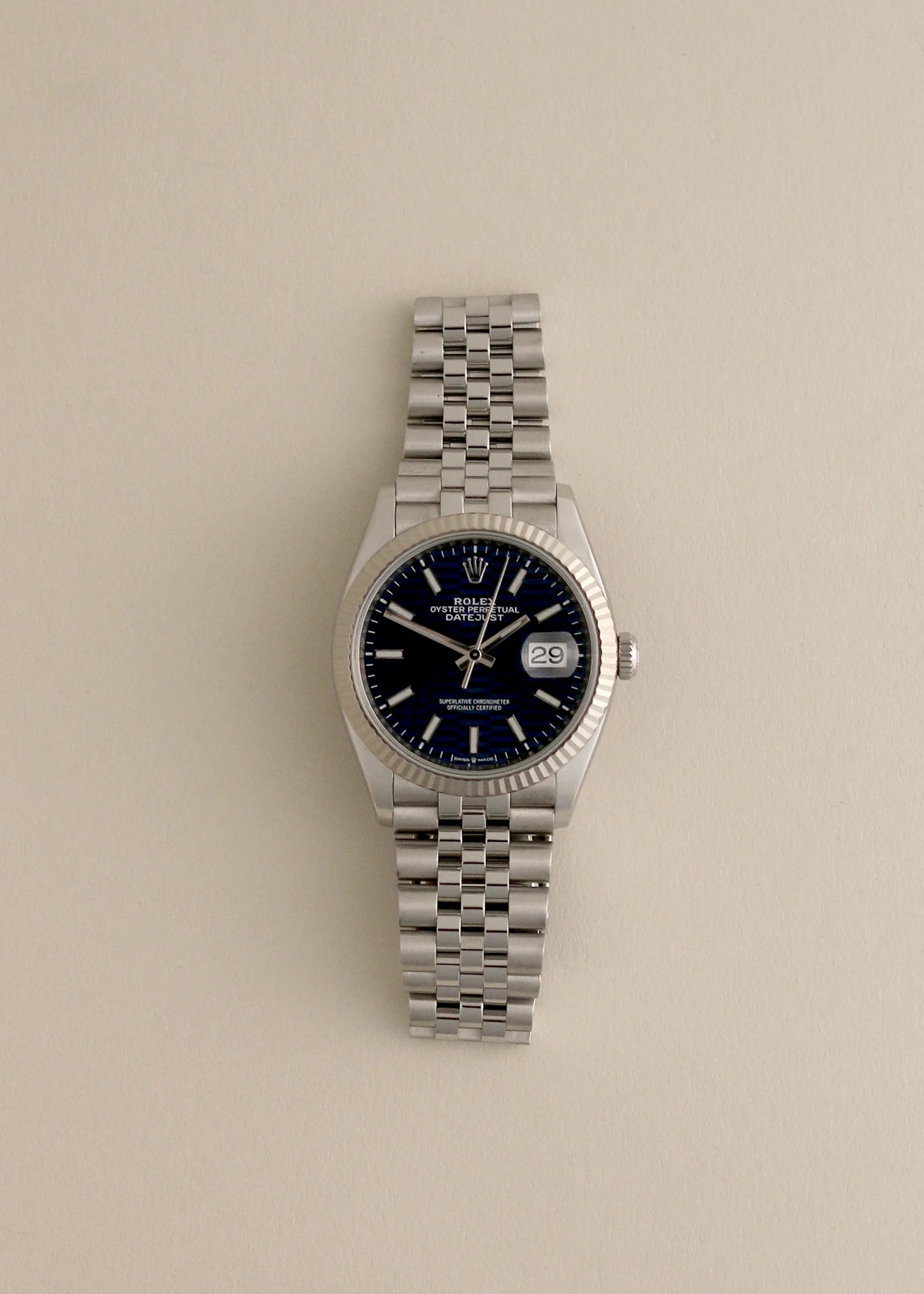 Kinn - Rolex Datejust 35 126234 Motif Blue Dial Mens Watch