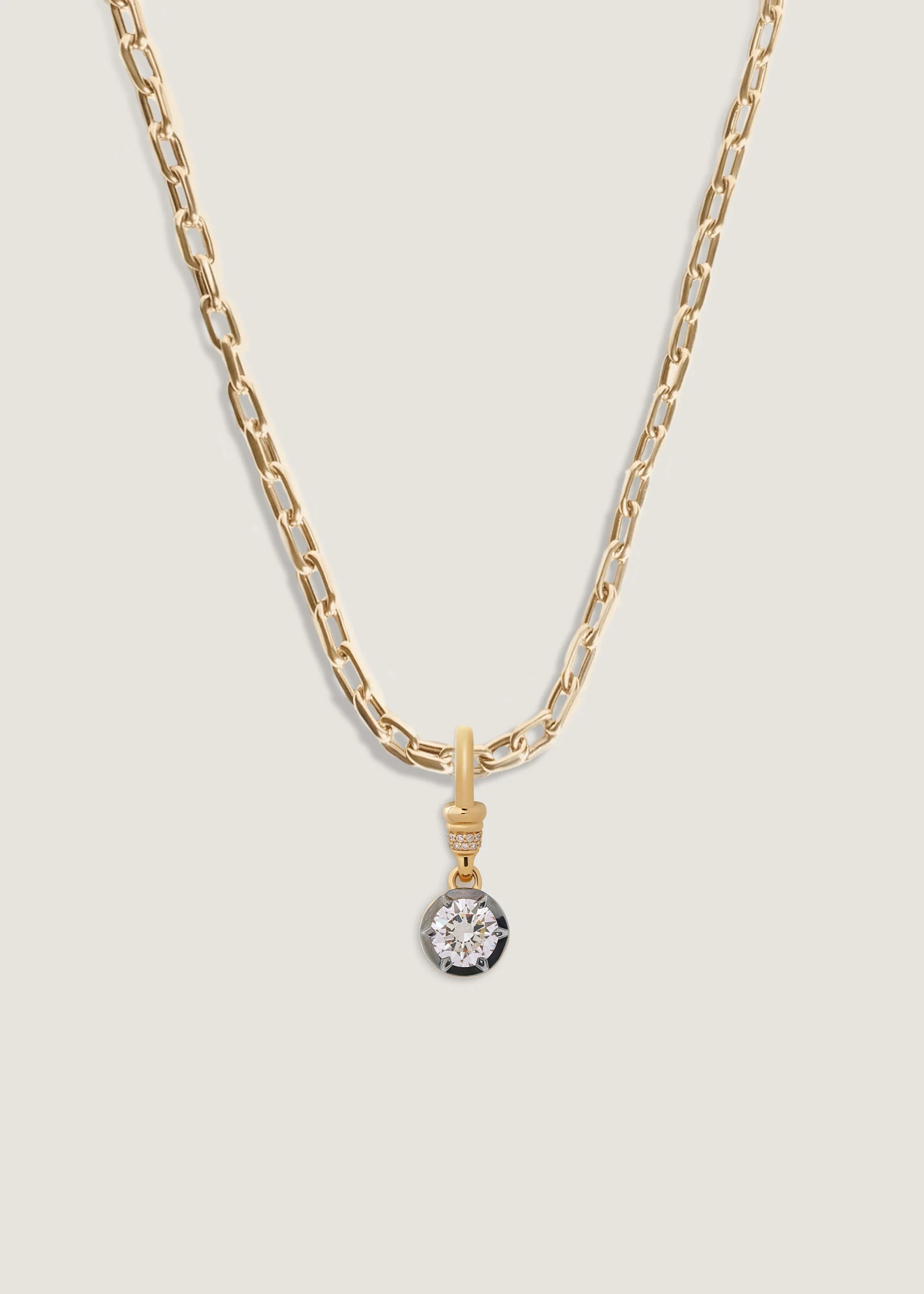 Kinn - Roselle Black Rhodium Round Pendant Diamond Necklace - Image 5