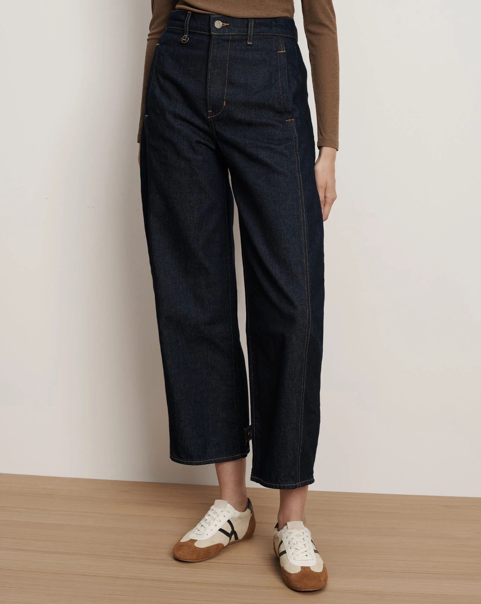 Veronica Beard - Ryder Adjustable Button Hem Barrel Jean - Image 2