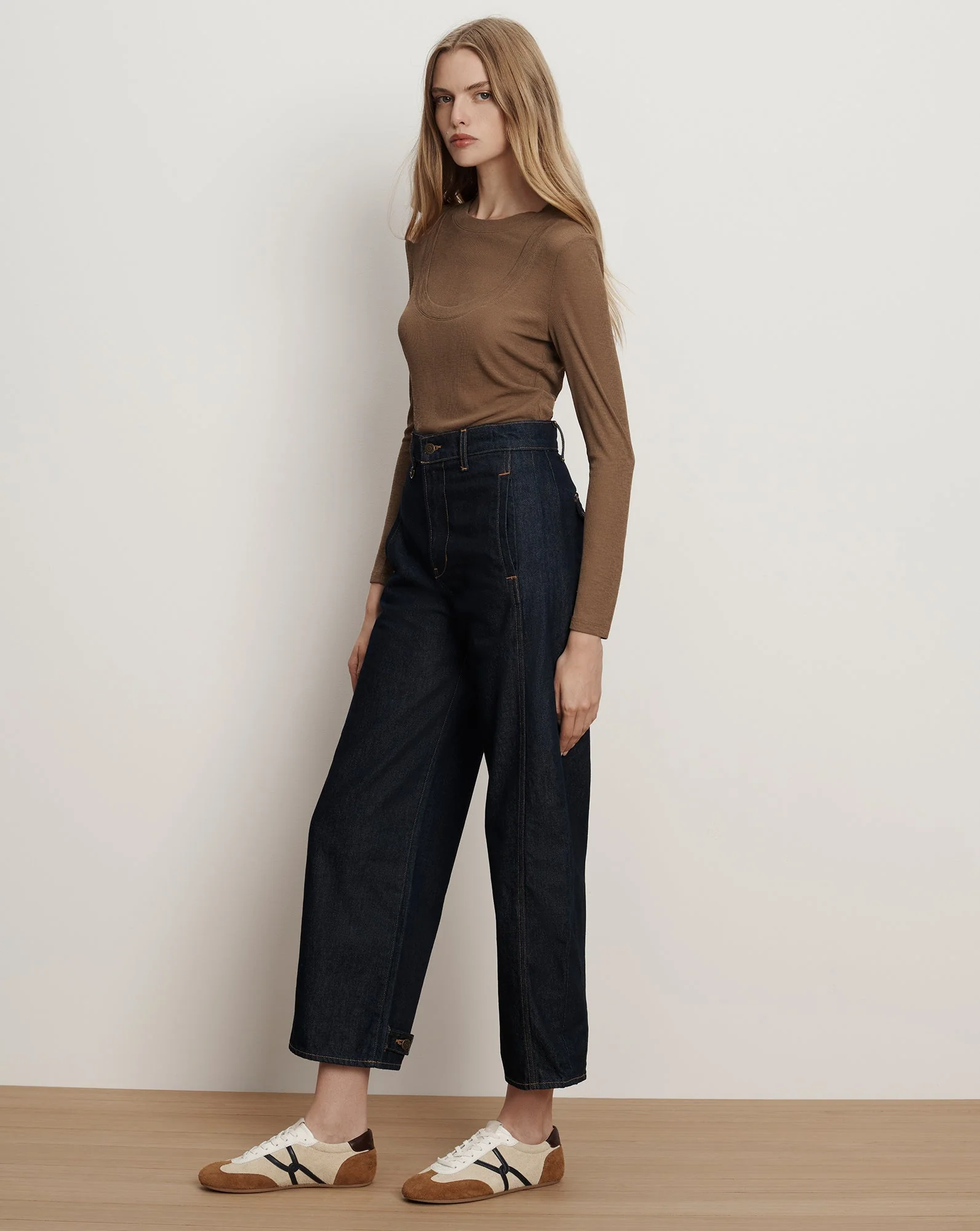 Veronica Beard - Ryder Adjustable Button Hem Barrel Jean - Image 3