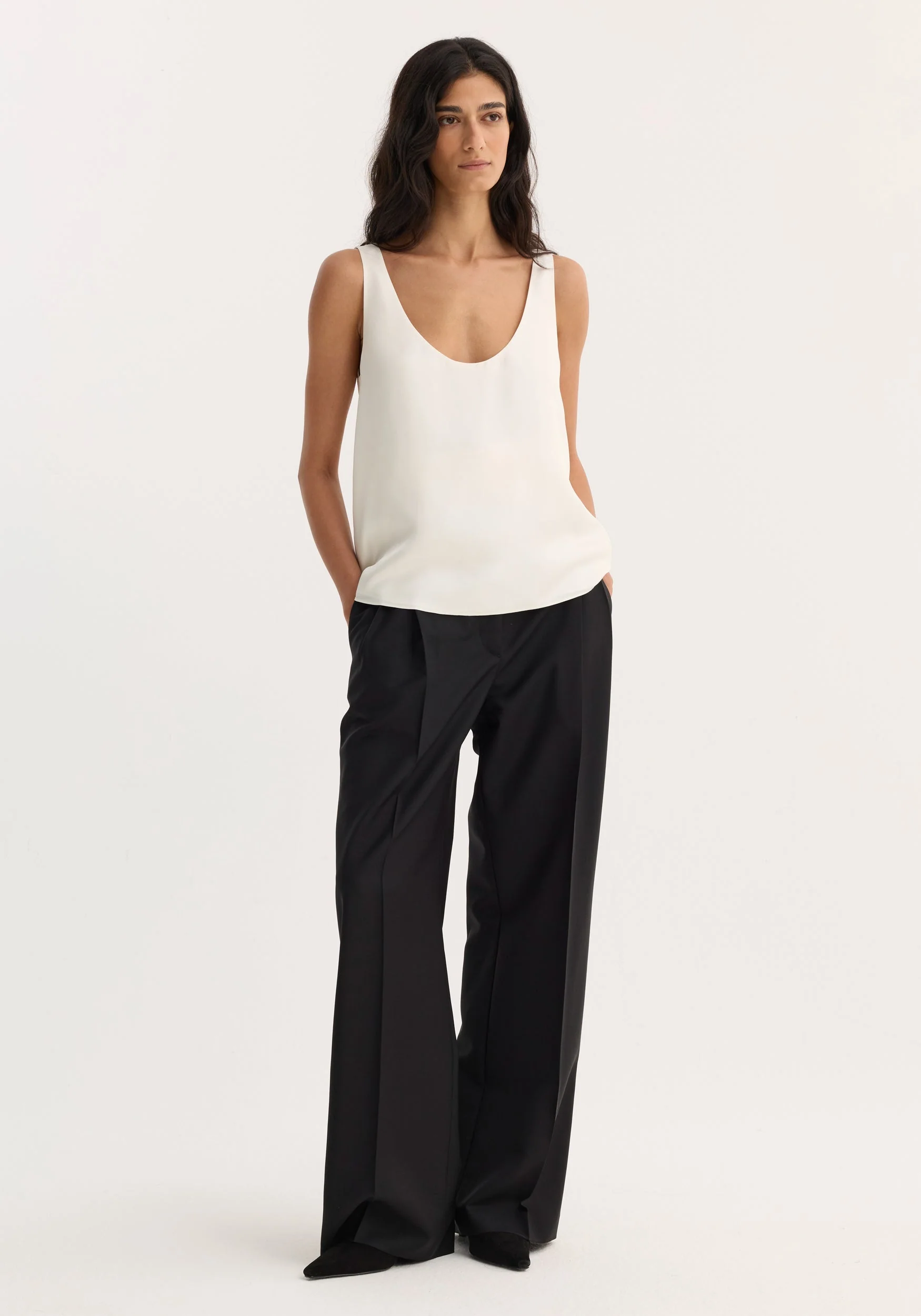 ROHE - Scoop - neck silk top | cream