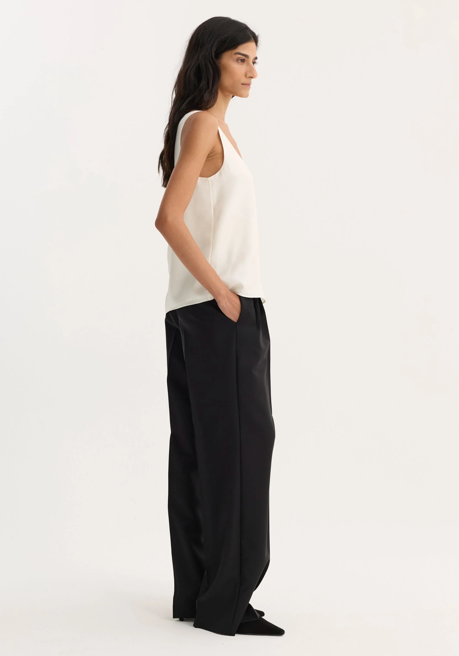ROHE - Scoop - neck silk top | cream - Image 2