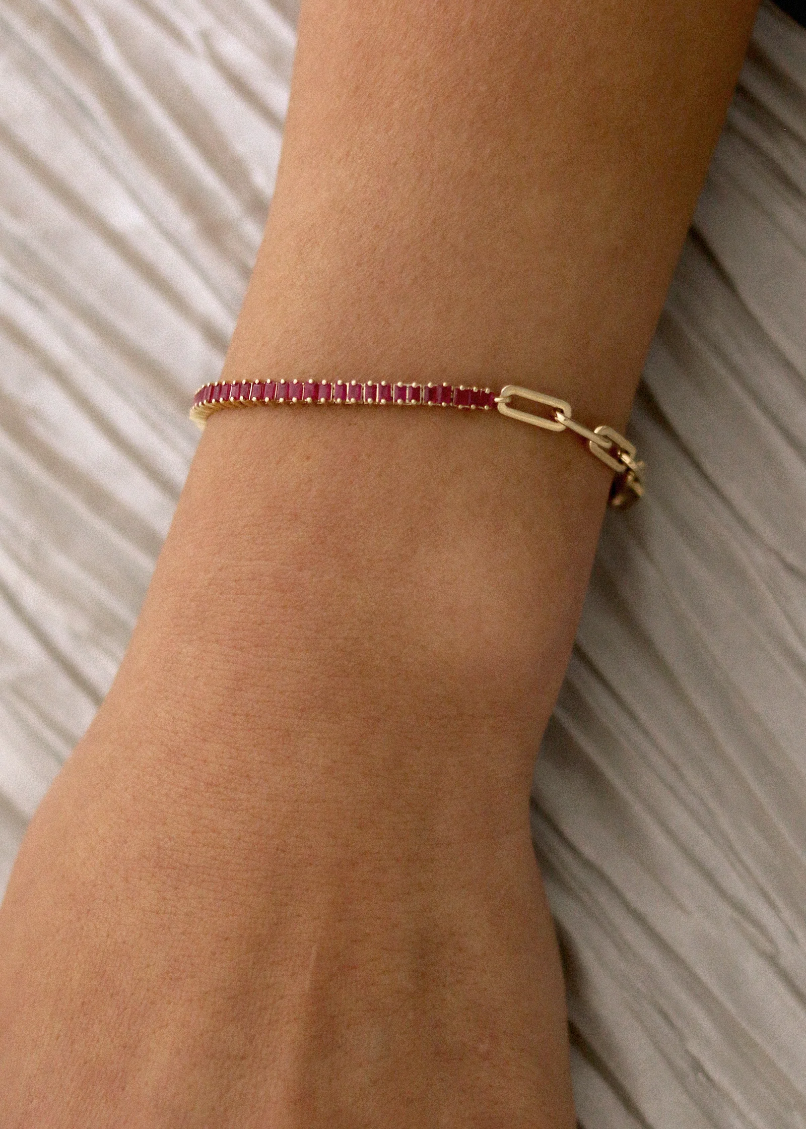 Kinn - Serena Baguette Tennis Link Bracelet Ruby - Image 5