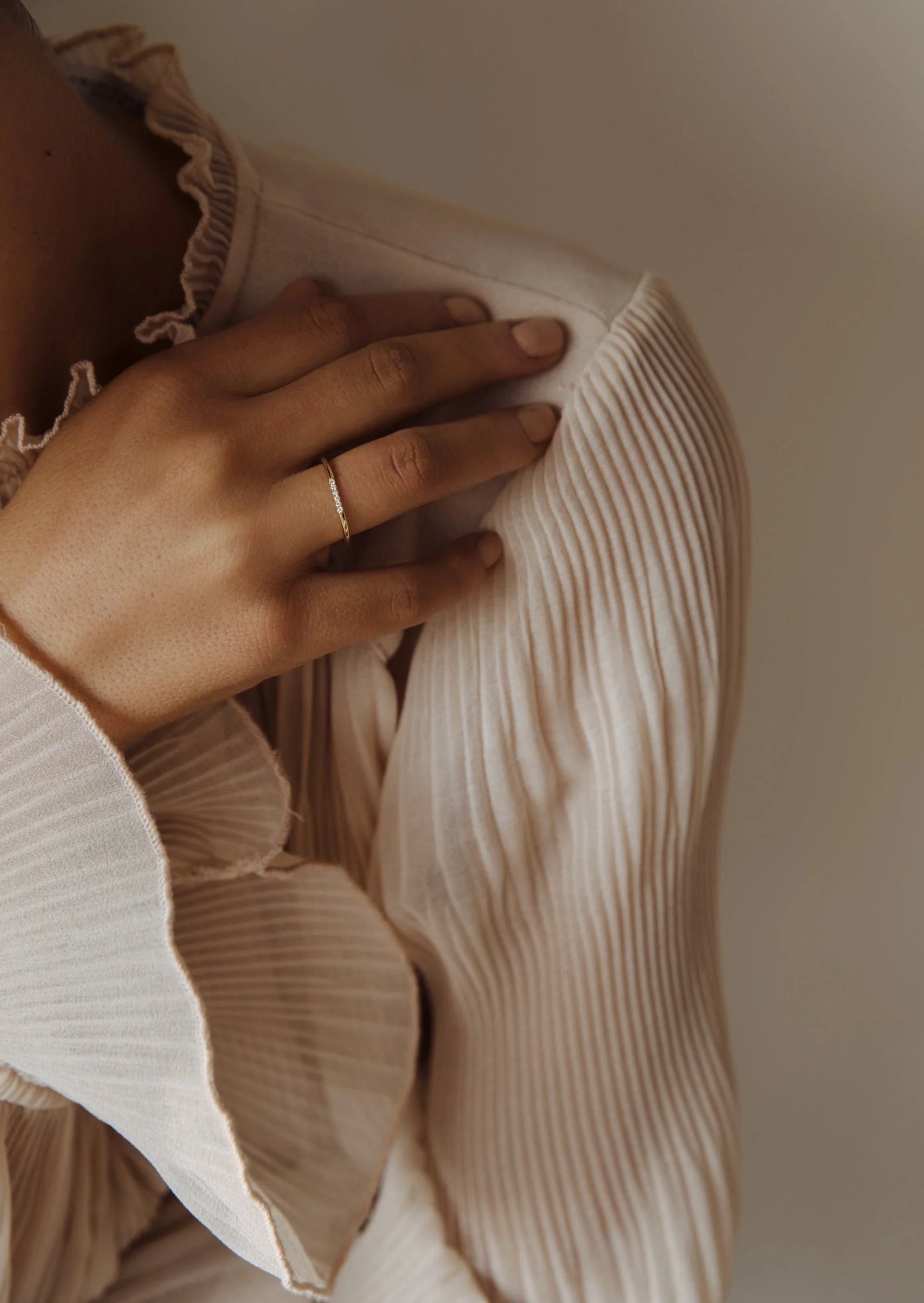 Kinn - Seven Line Ring Diamond - Image 4