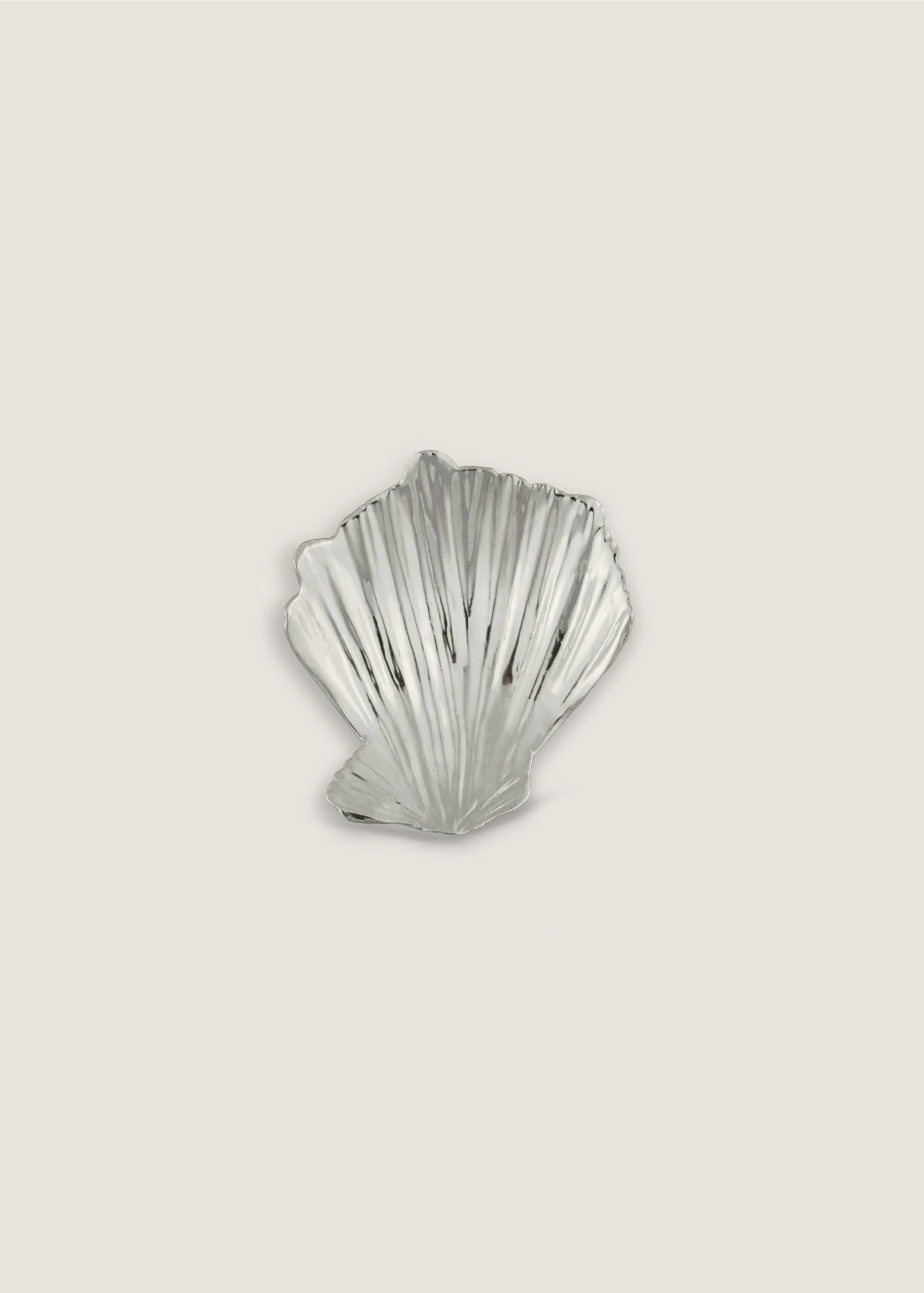 Kinn - Shell Sterling Silver Catchall - Image 2