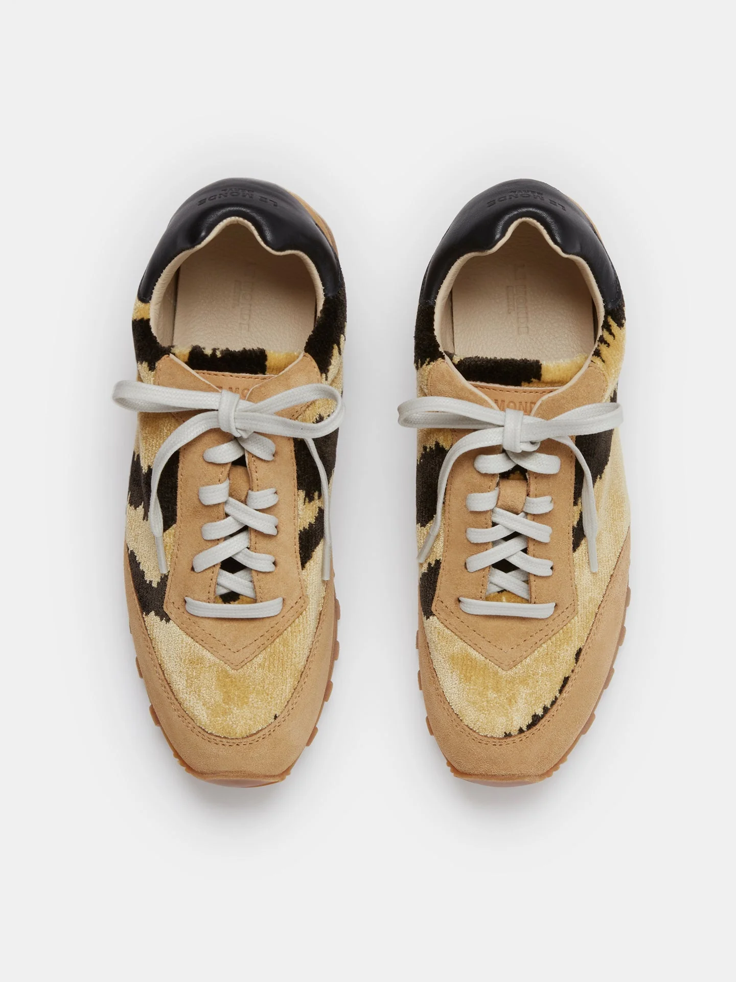 Le Monde Beryl - Slim Runner / Tiger Bevilacqua Velvet - Image 3