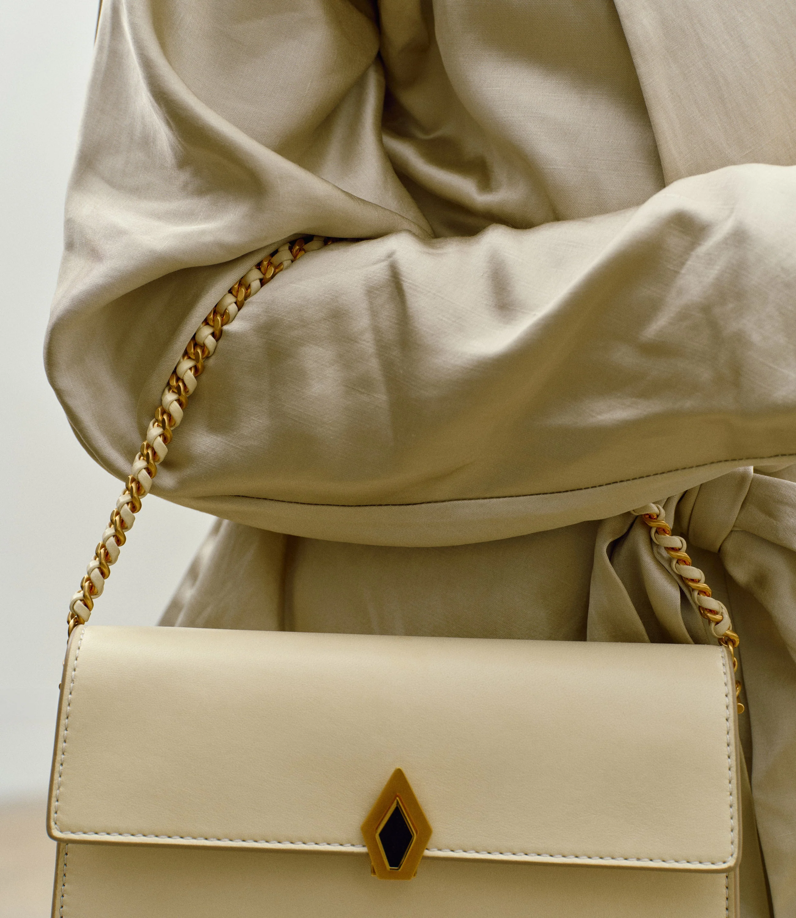 Metier - Small Chain Strap Buttery Nappa Crème with Gold Hardware - Image 4