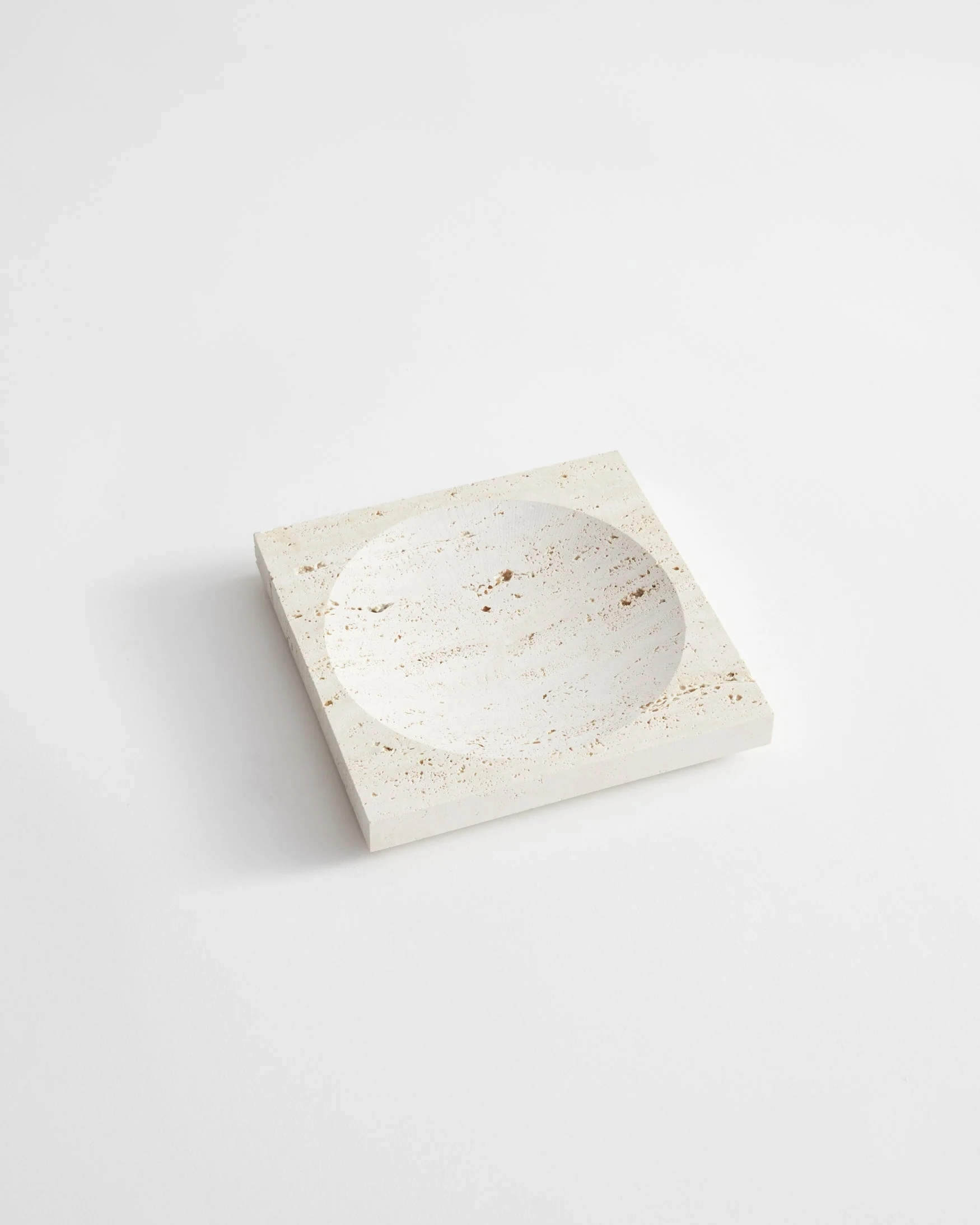 ROHE - Small tray | travertine - Image 4