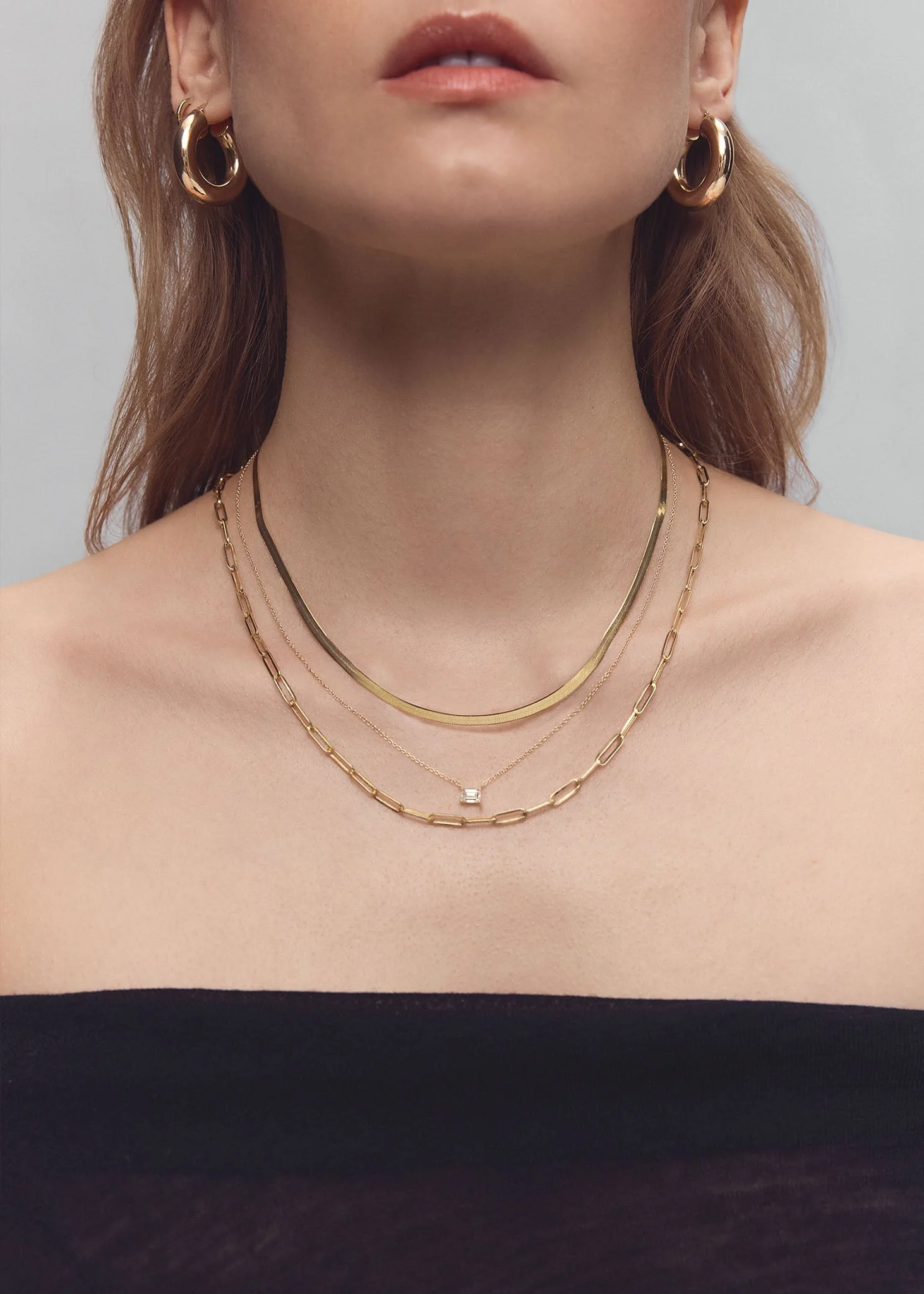 Kinn - Solitaire Floating Emerald Diamond Necklace - Image 4