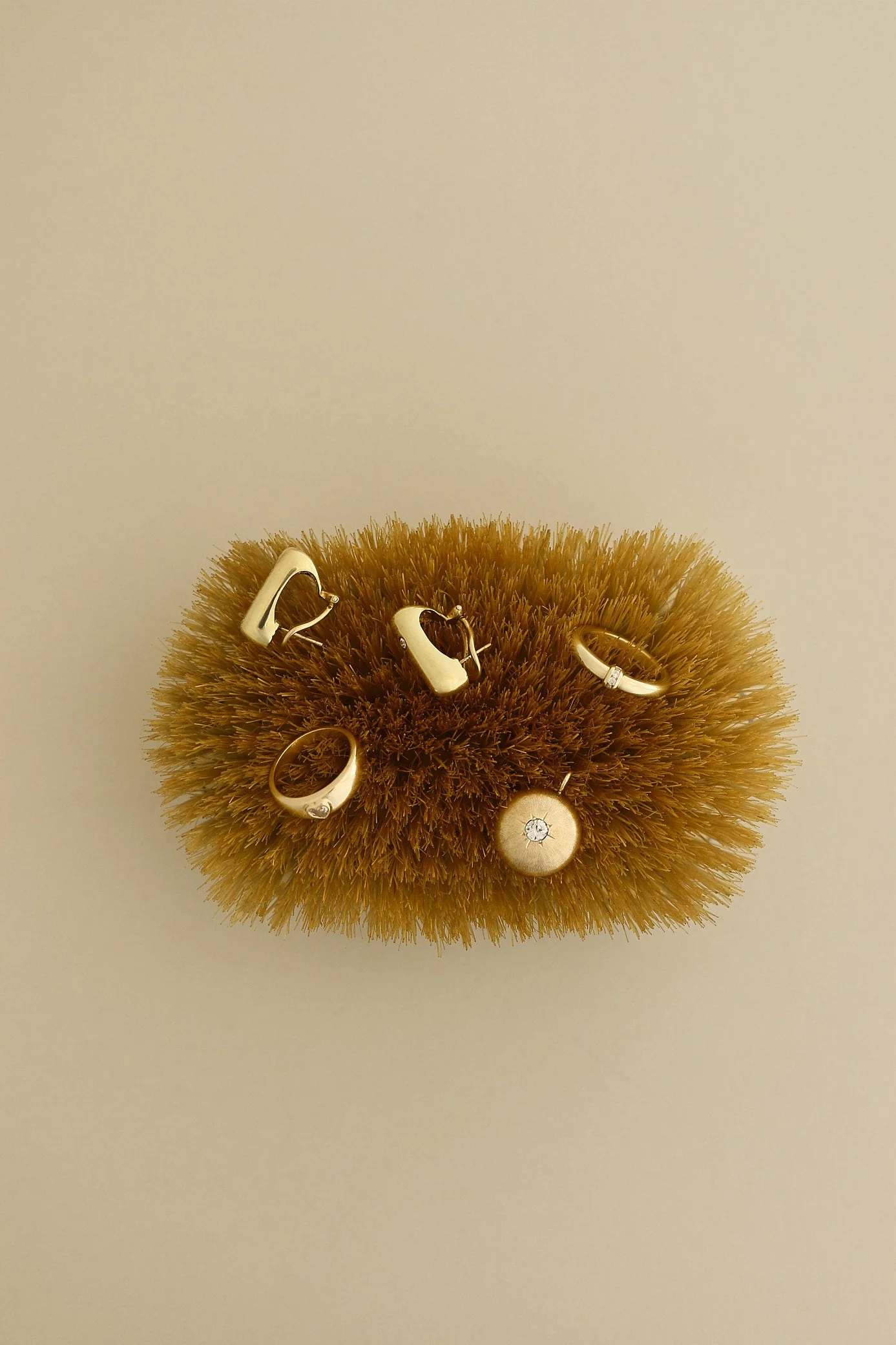 Kinn - Sterling Brush - Image 6