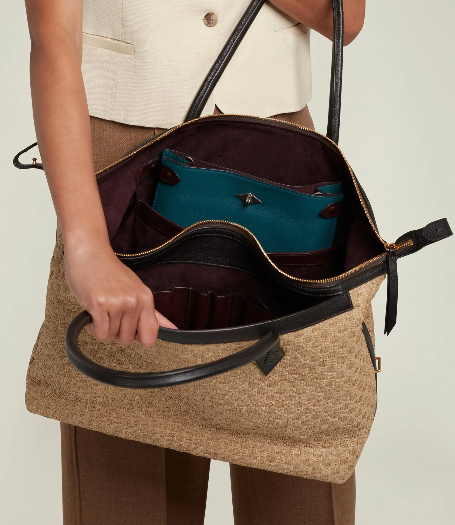 Metier - Stowaway Crossbody Smooth Calfskin Lost At Sea - Image 4