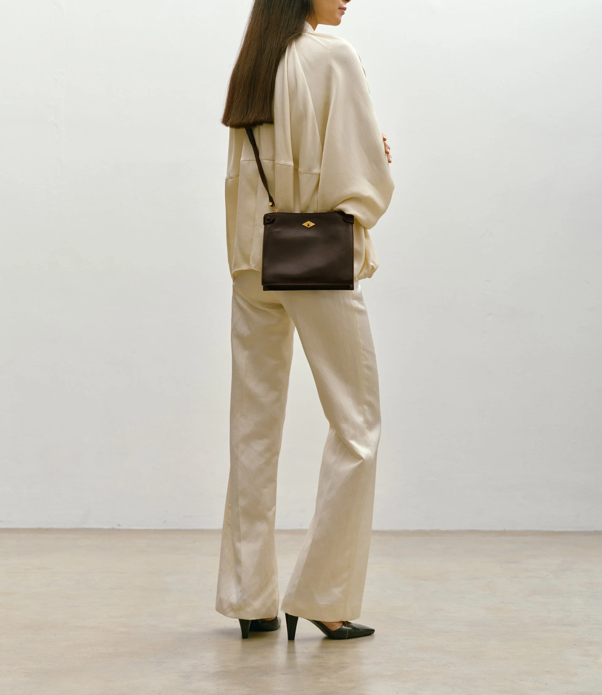 Metier - Stowaway Crossbody Elvis Cacao - Image 2