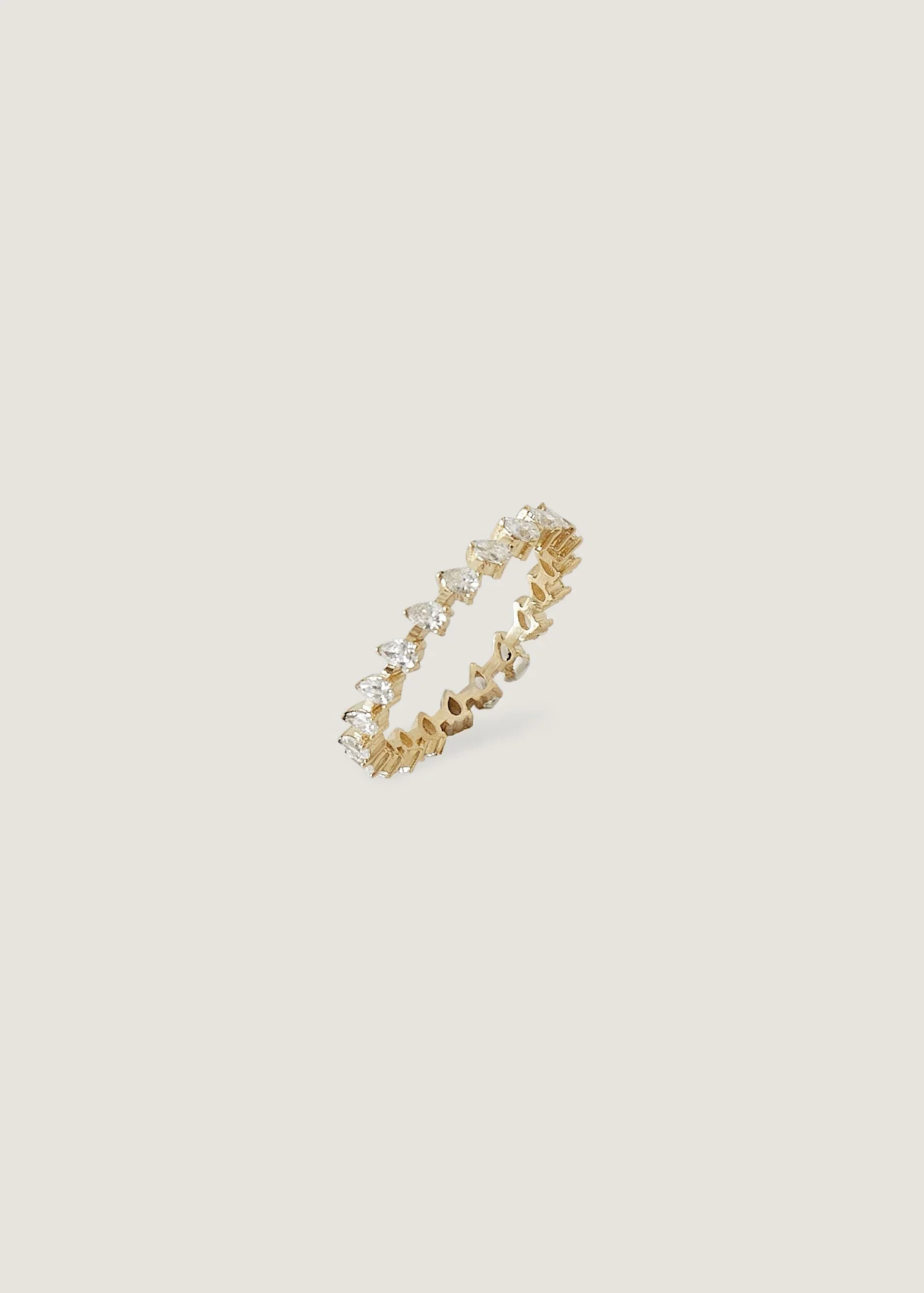 Kinn - Teardrop Eternity Ring Diamond - Image 3