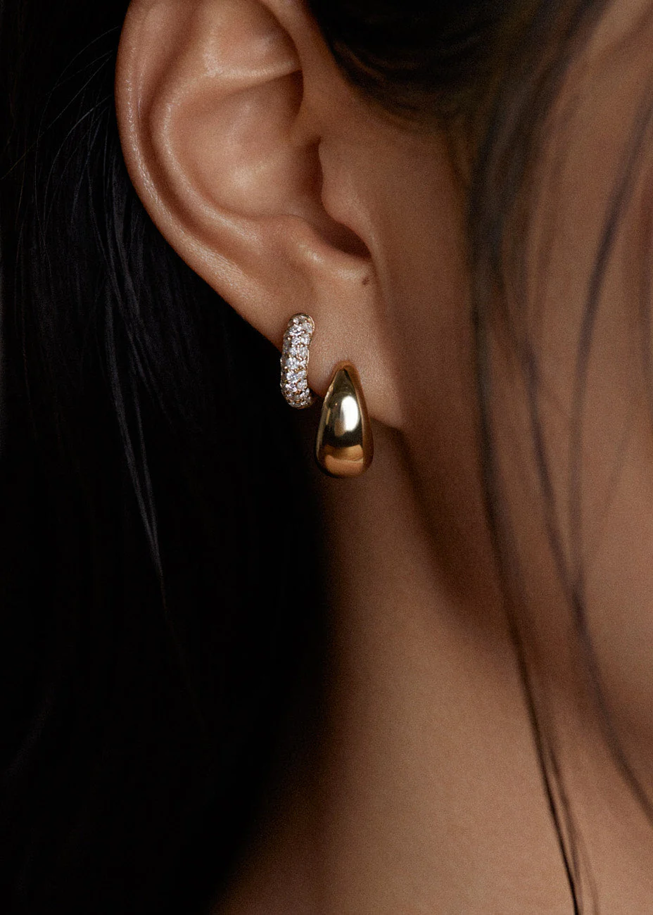 Kinn - Teardrop Hoop Earrings - Image 2