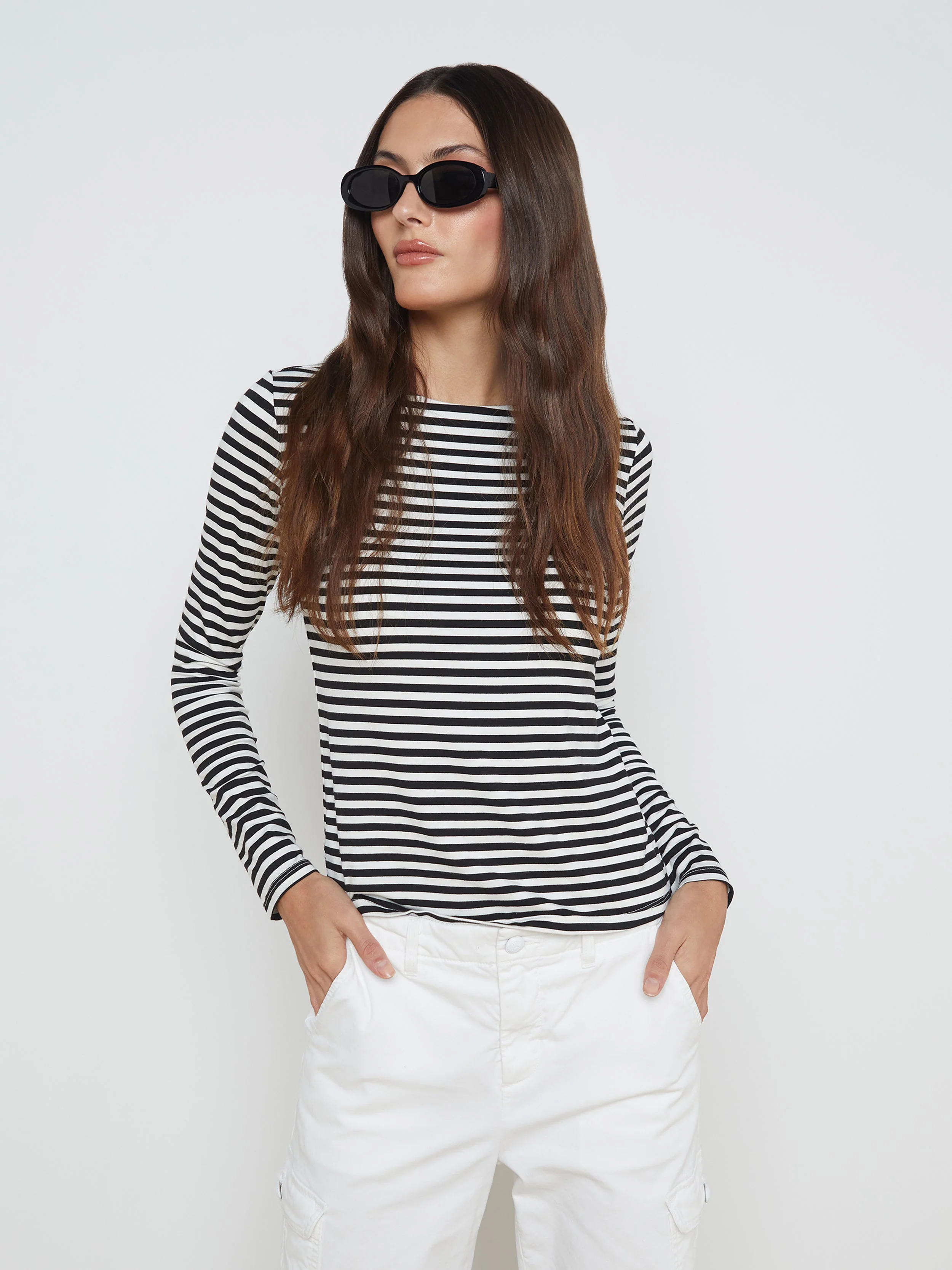 L'AGENCE - Tess Long Sleeve Tee - Image 6