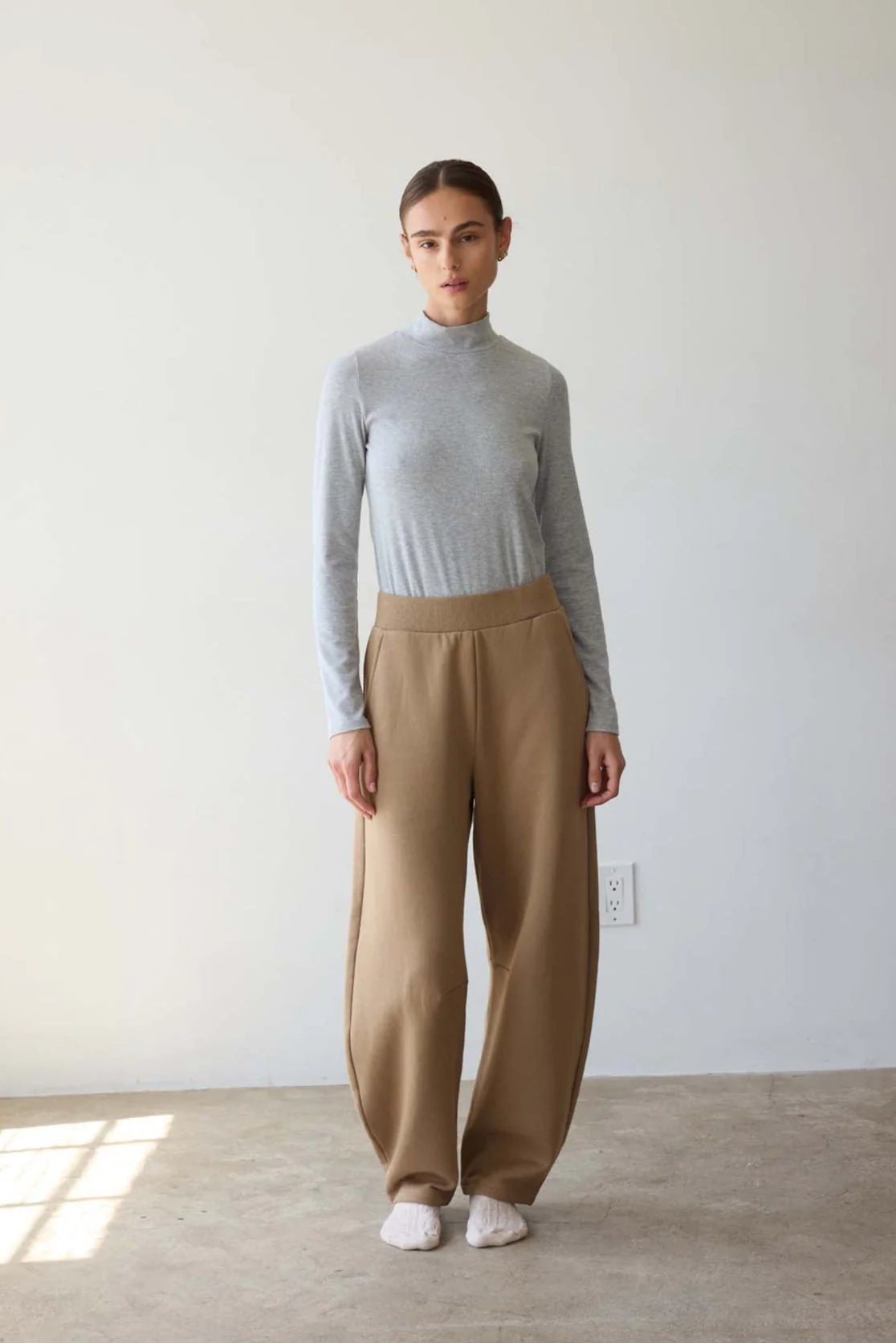 Jamie Haller - The Arc Lounge Pant in Camel