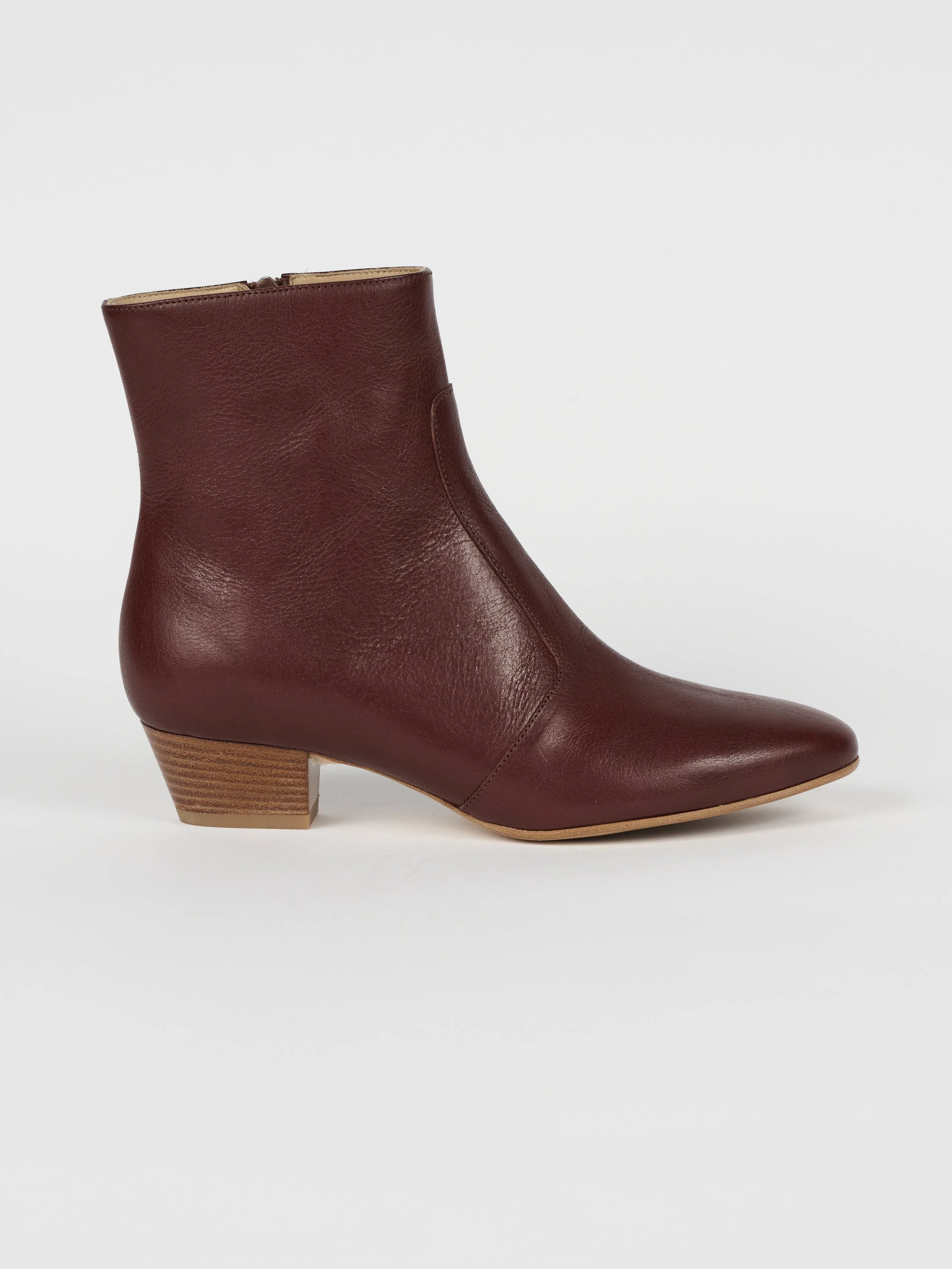 Jamie Haller - The Beatnik in Bright Burgundy