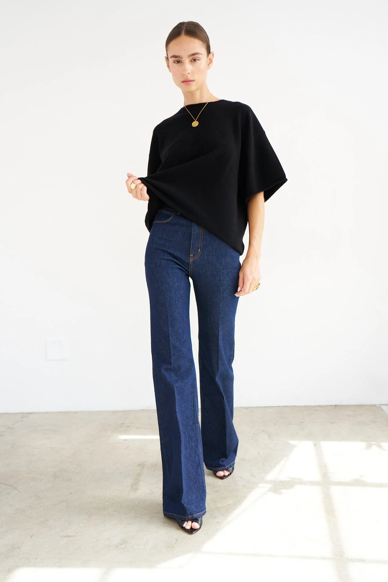 Jamie Haller - The Crease Jean in Raw Rinse - Image 3