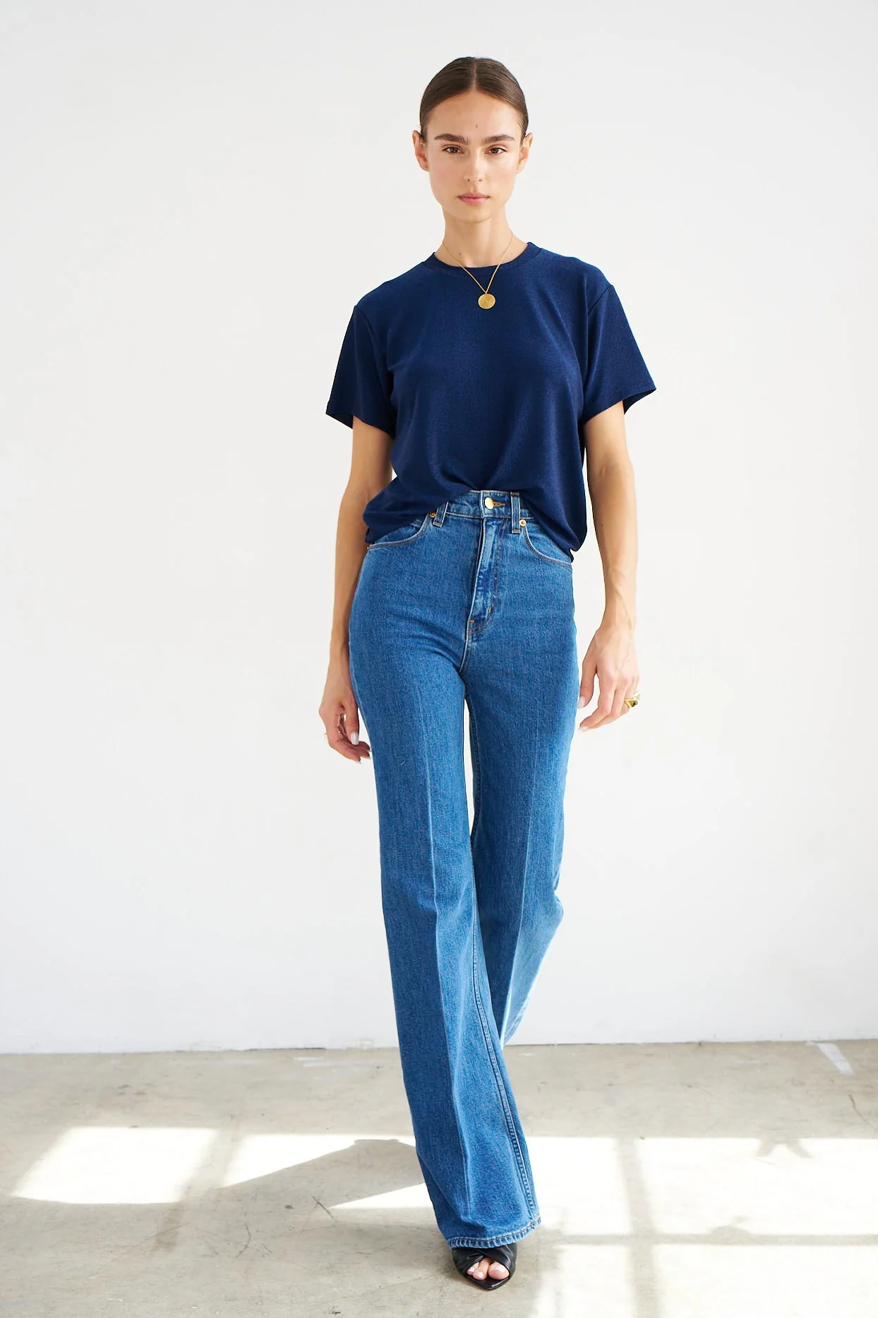 Jamie Haller - The Crease Jean in Stone Crease - Image 5