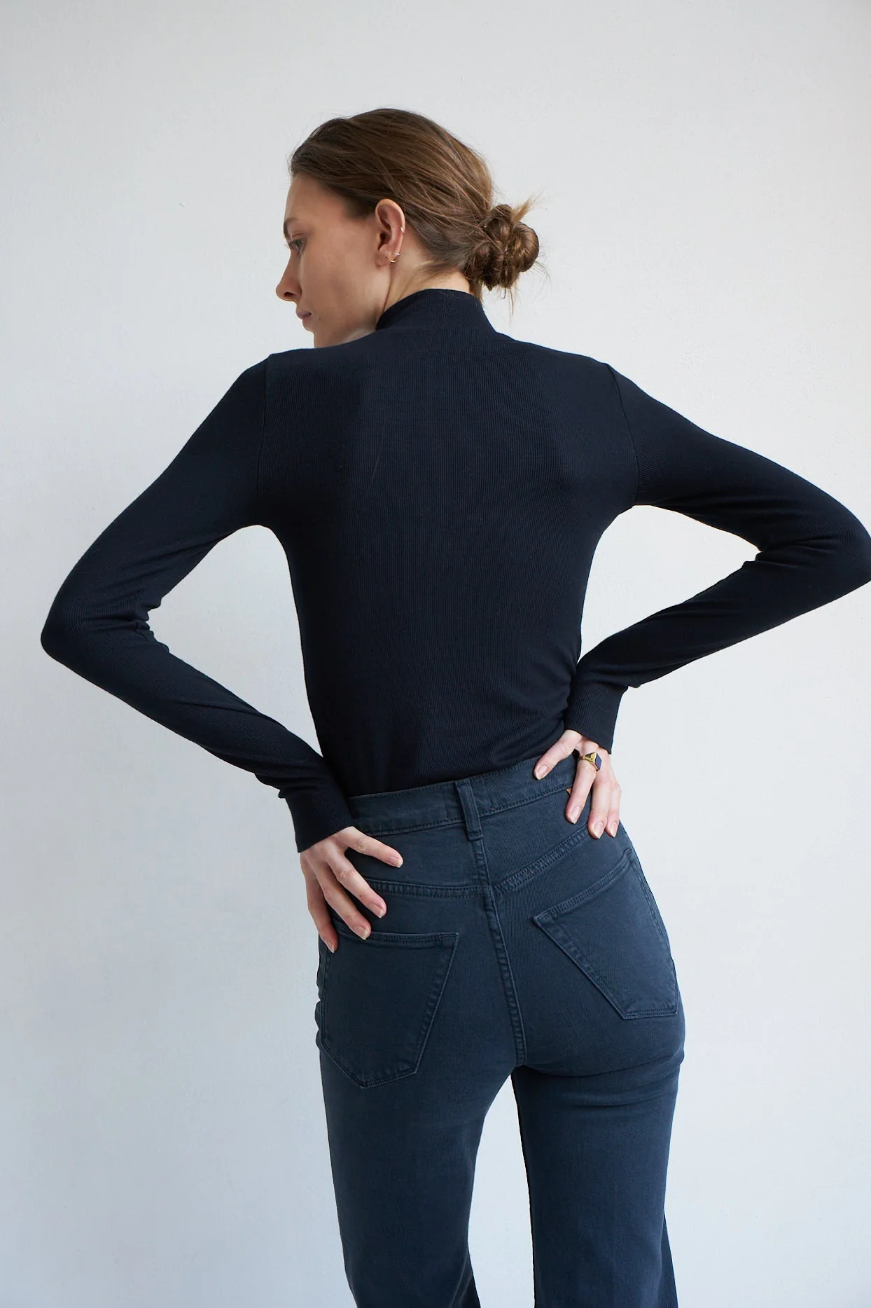 Jamie Haller - The Crease Jean in Washed Grey - Image 9
