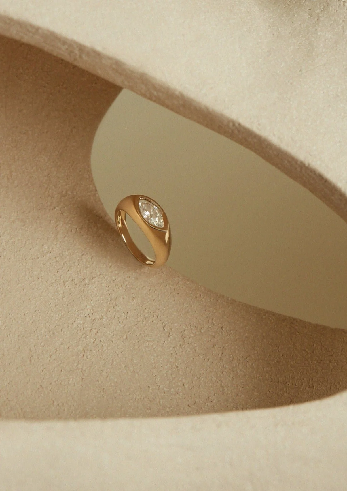 Kinn - The Eloise Ring - Image 3