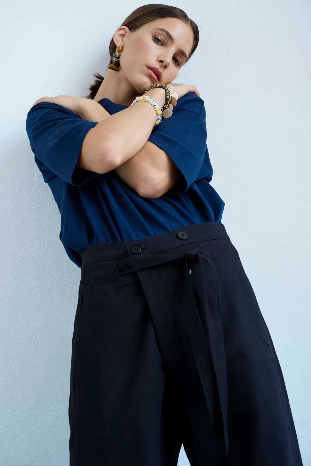 Jamie Haller - The Everything Pant in Navy - Image 12