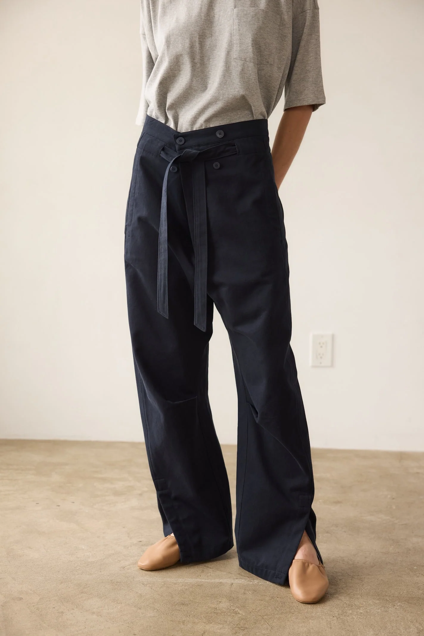 Jamie Haller - The Everything Pant in Navy - Image 21