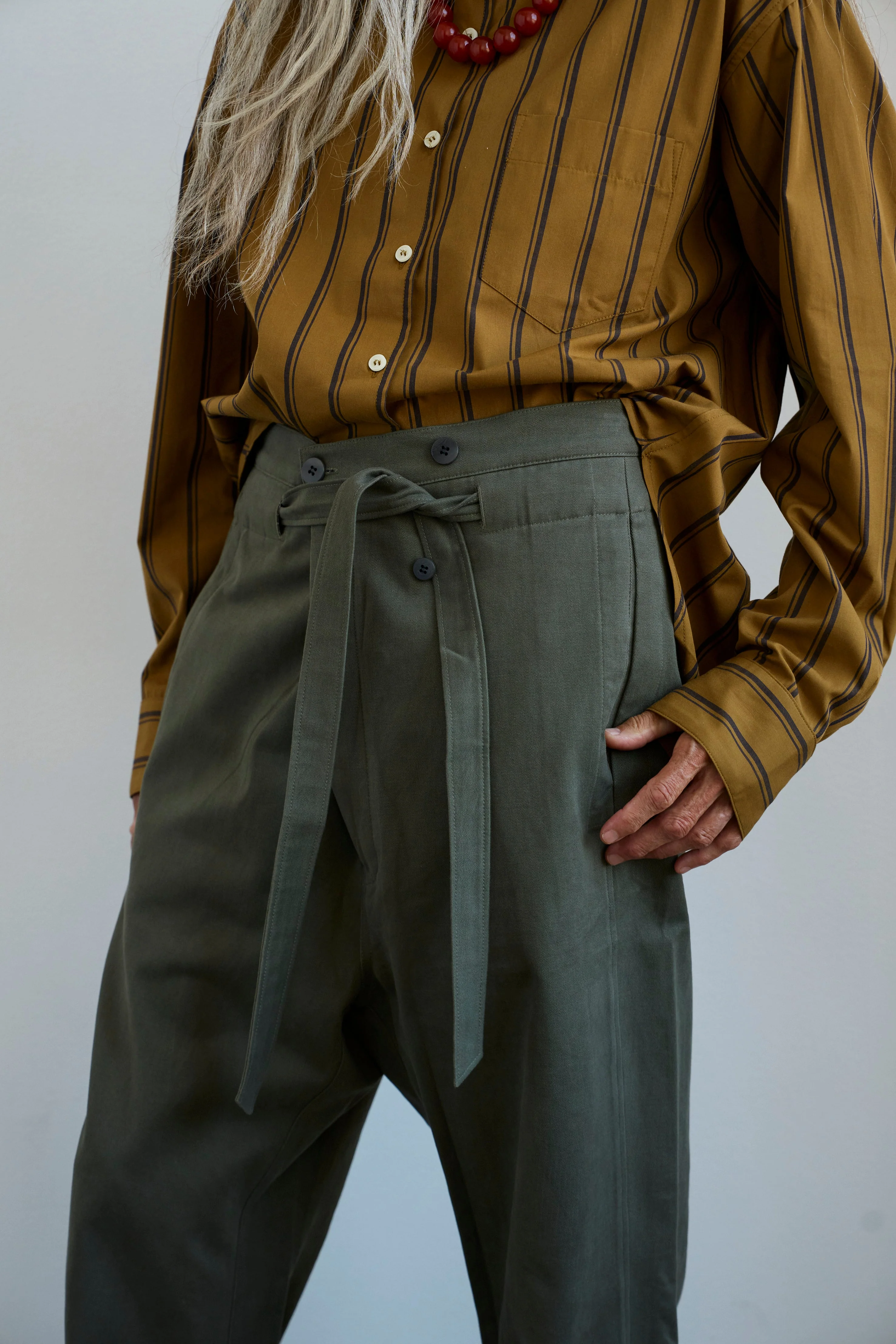 Jamie Haller - The Everything Pant in Olive - Image 4