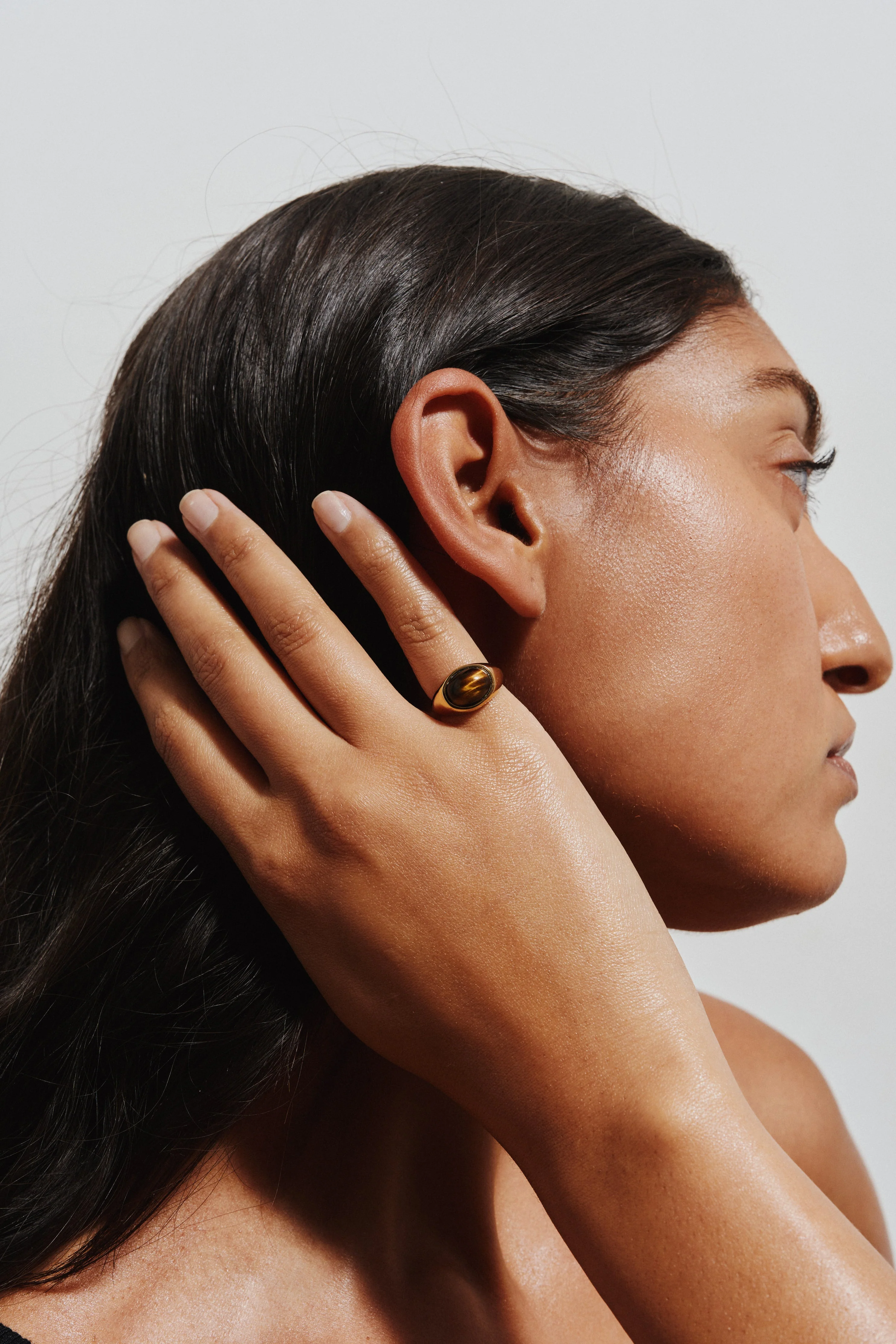 Jamie Haller - The Francis Oval Signet Ring in Tigers Eye - Image 14