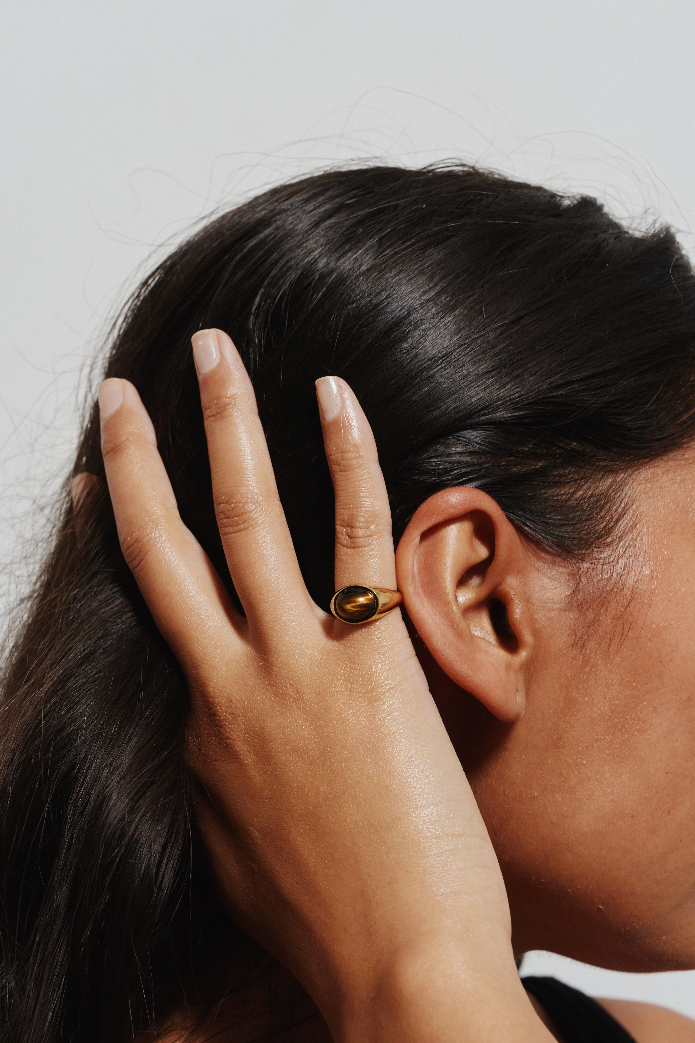Jamie Haller - The Francis Oval Signet Ring in Tigers Eye - Image 6
