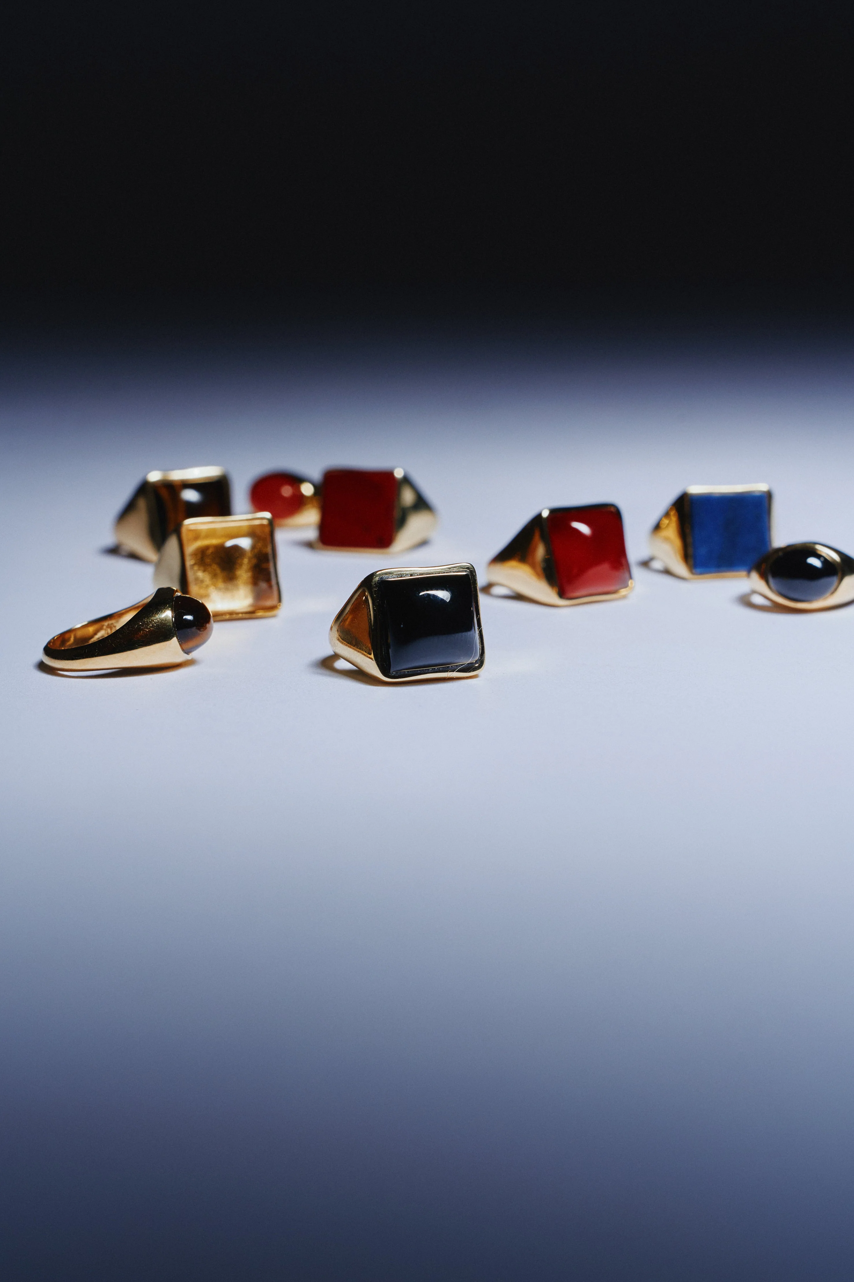 Jamie Haller - The Francis Oval Signet Ring in Tigers Eye - Image 7