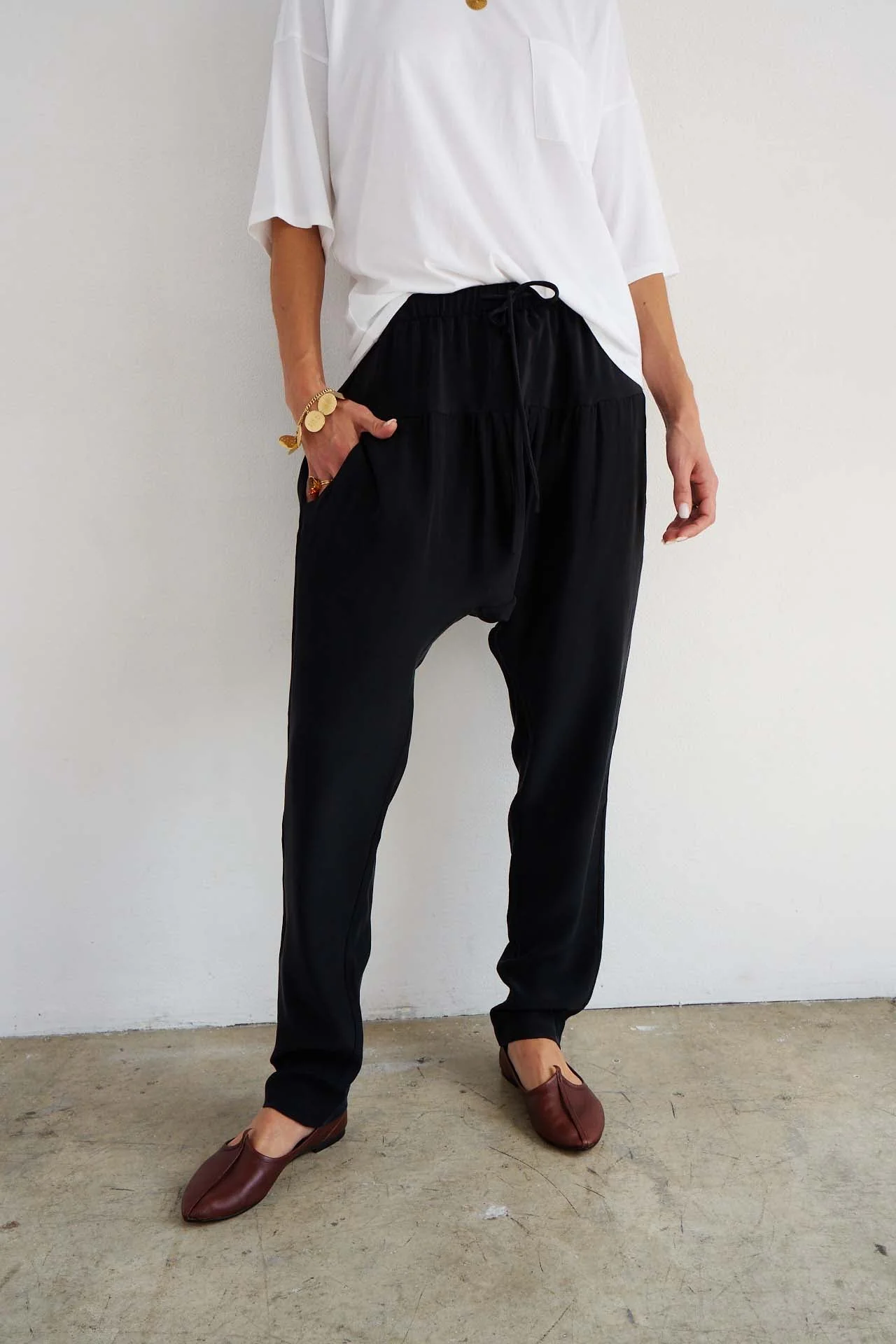Jamie Haller - The Harem Pant Silk in Black - Image 11