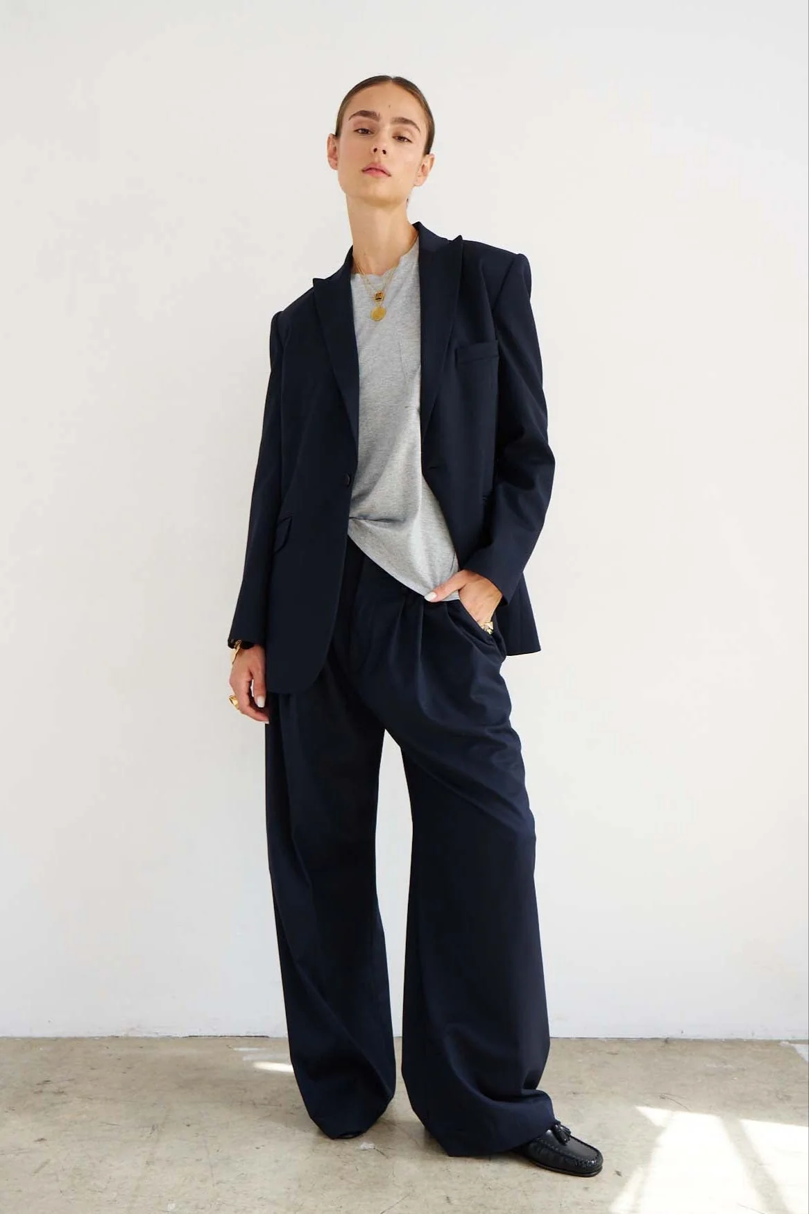 Jamie Haller - The Julius Blazer in Dark Navy - Image 19