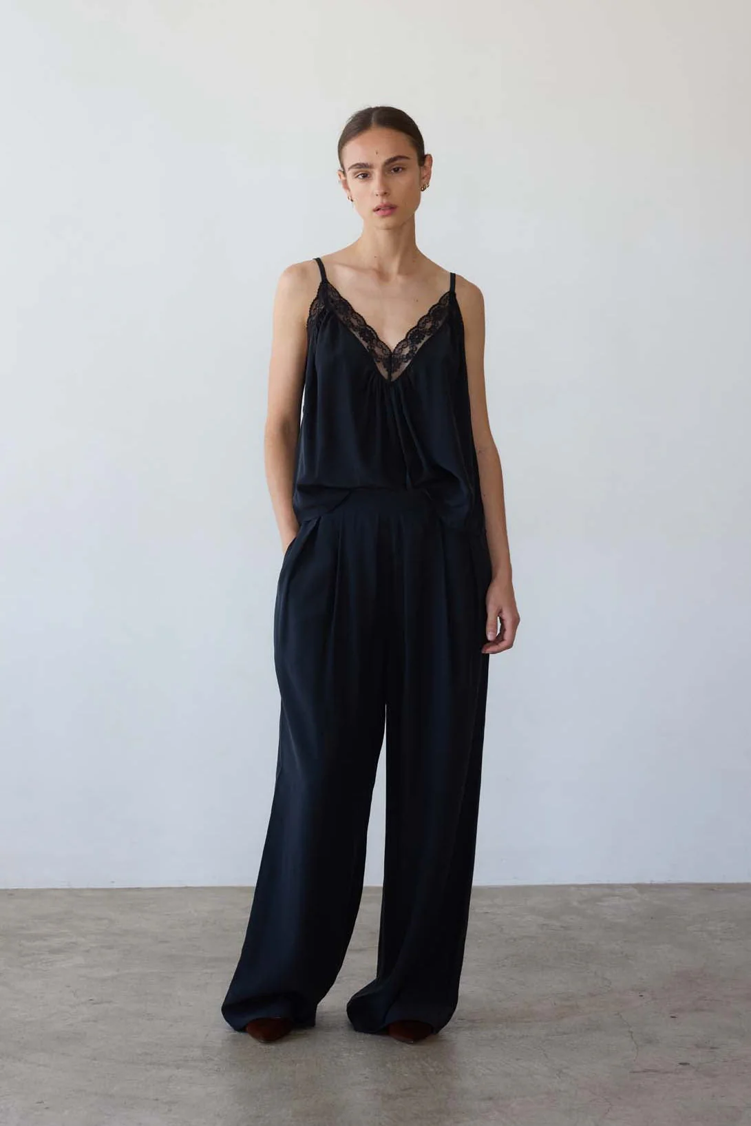 Jamie Haller - The Lounge Pant in Black - Image 9
