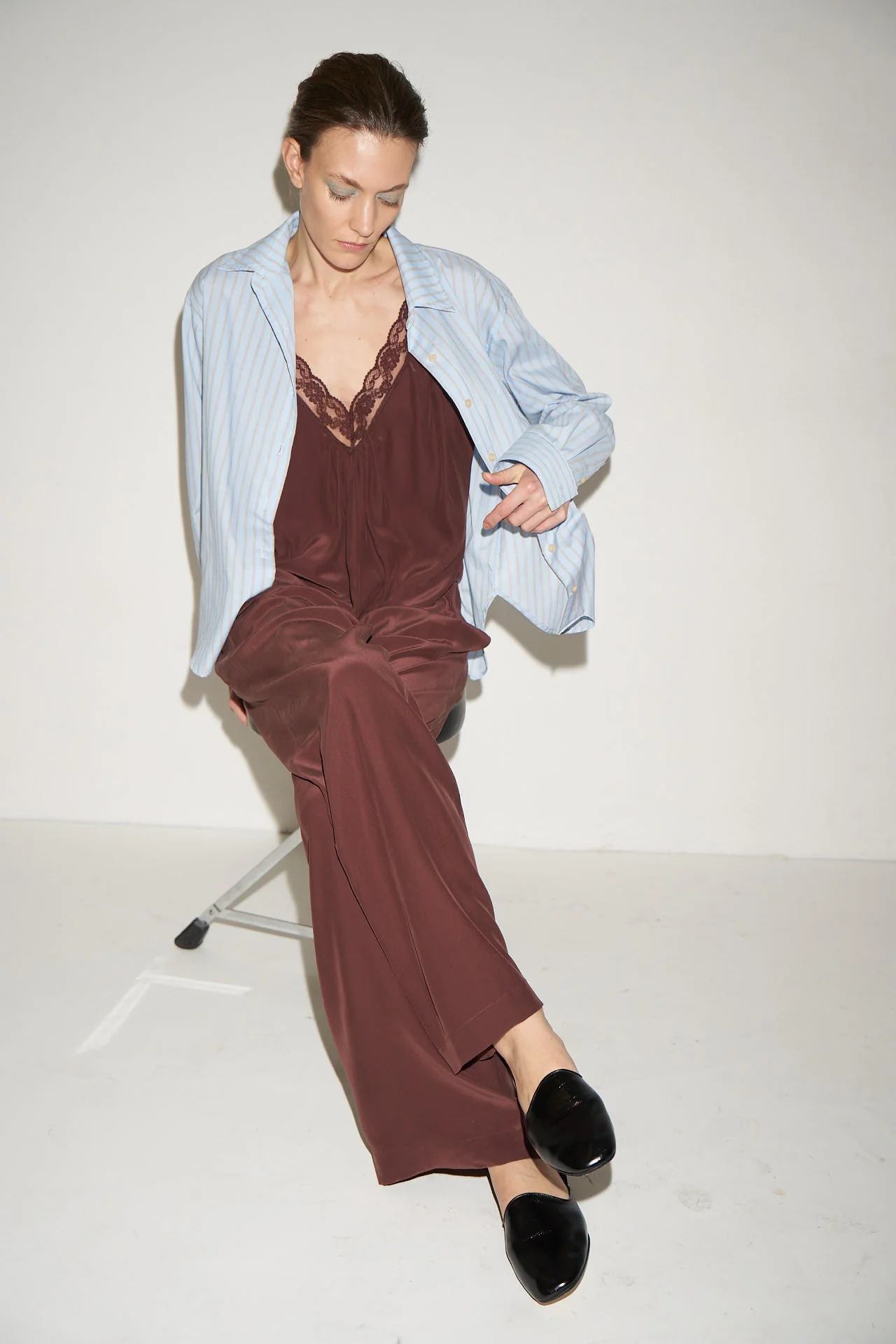Jamie Haller - The Lounge Pant in Burgundy - Image 8