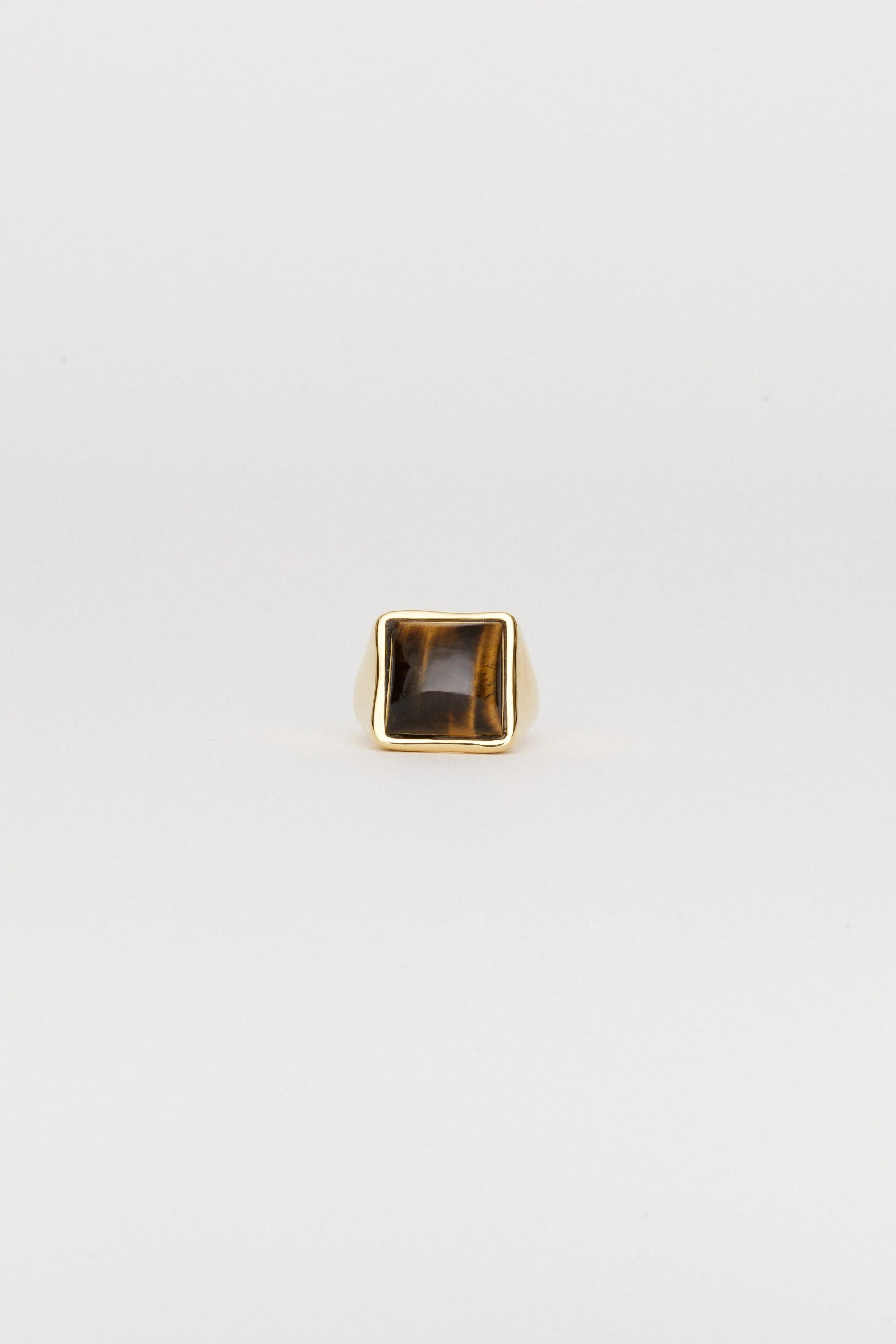 Jamie Haller - The Luques Square Signet Ring in Tigers Eye