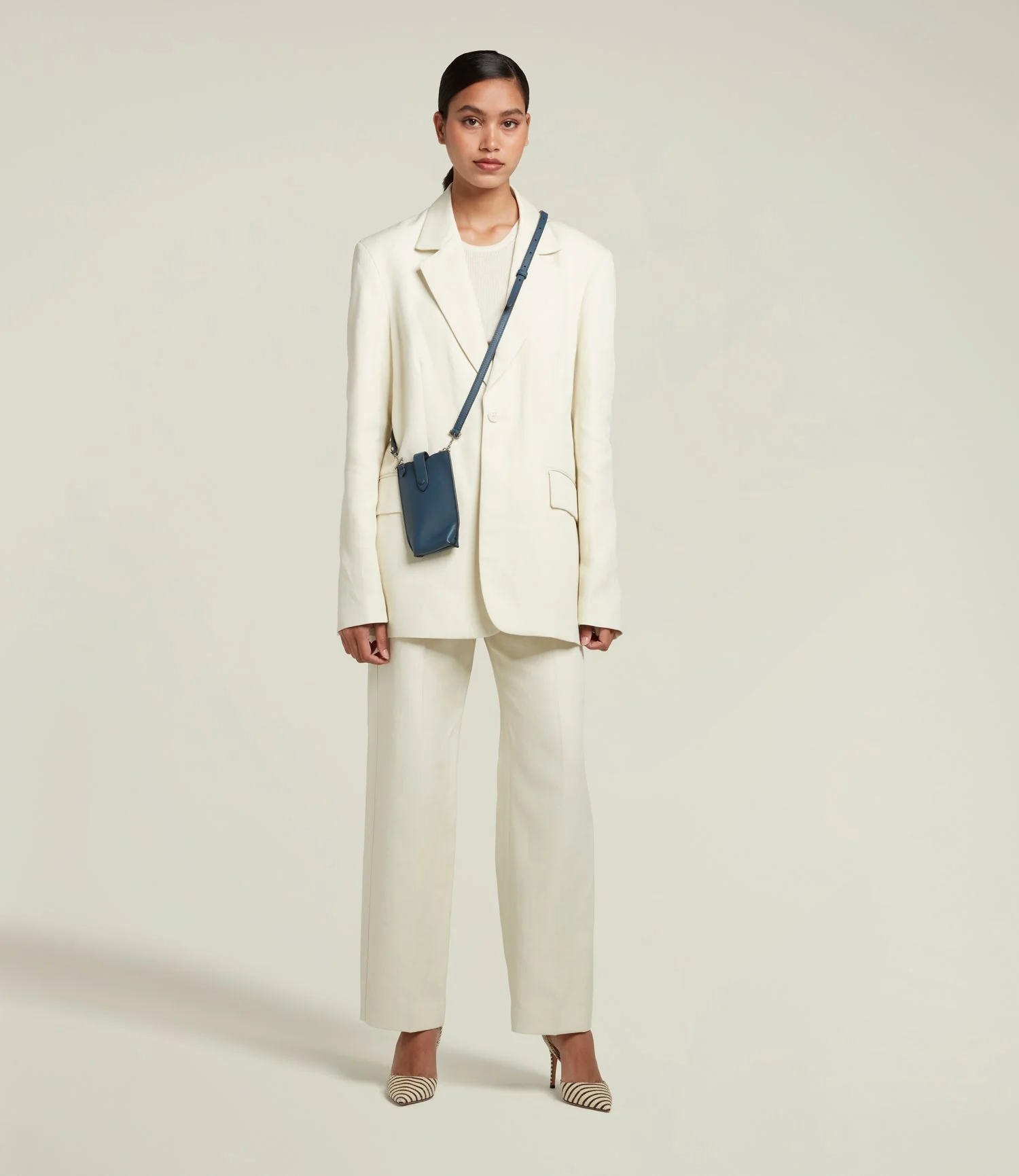 Metier - Minimalist Smooth Calfskin Storm - Image 4
