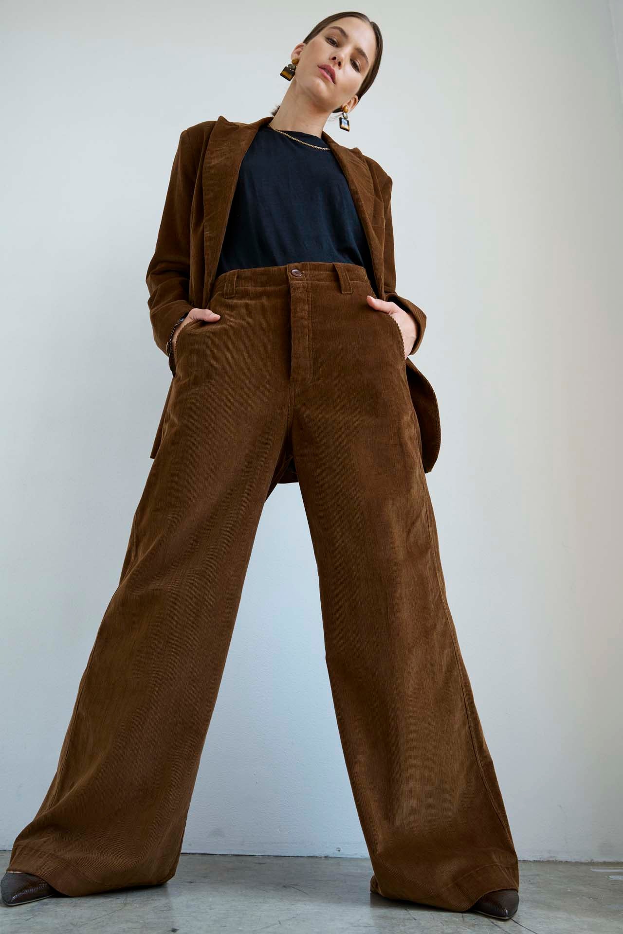 Jamie Haller - The Off Duty Trouser in Camel - Image 15