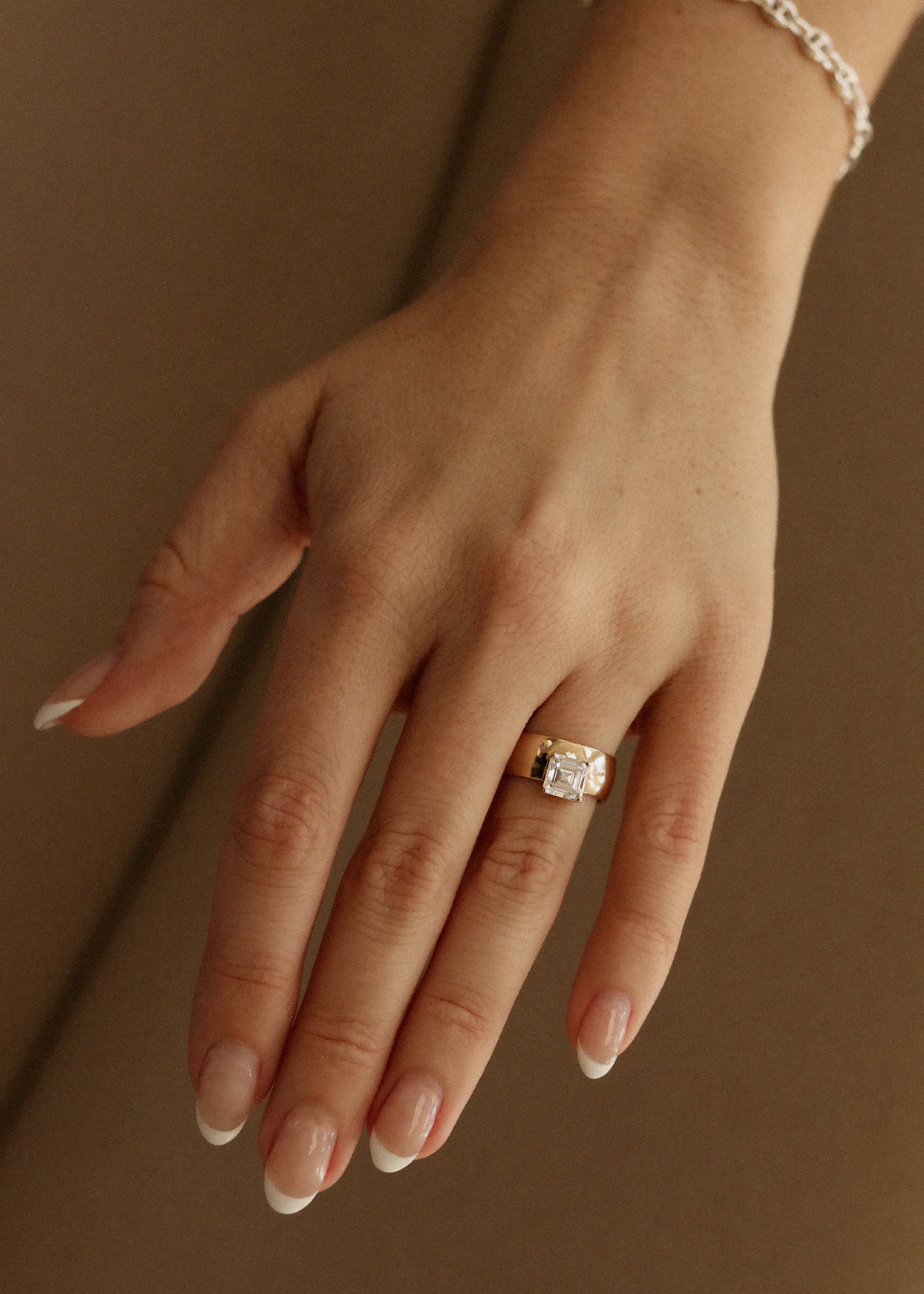 Kinn - The Porter Ring - Image 7