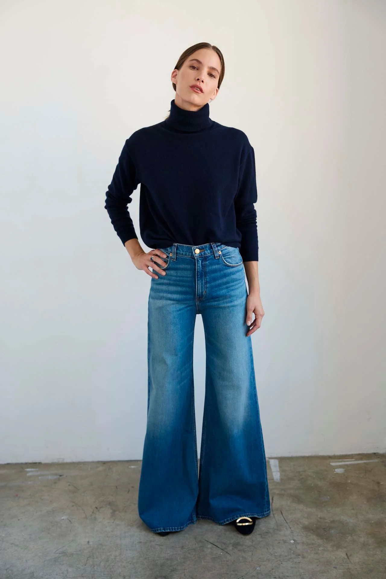 Jamie Haller - The Primm Sweater in Navy - Image 7