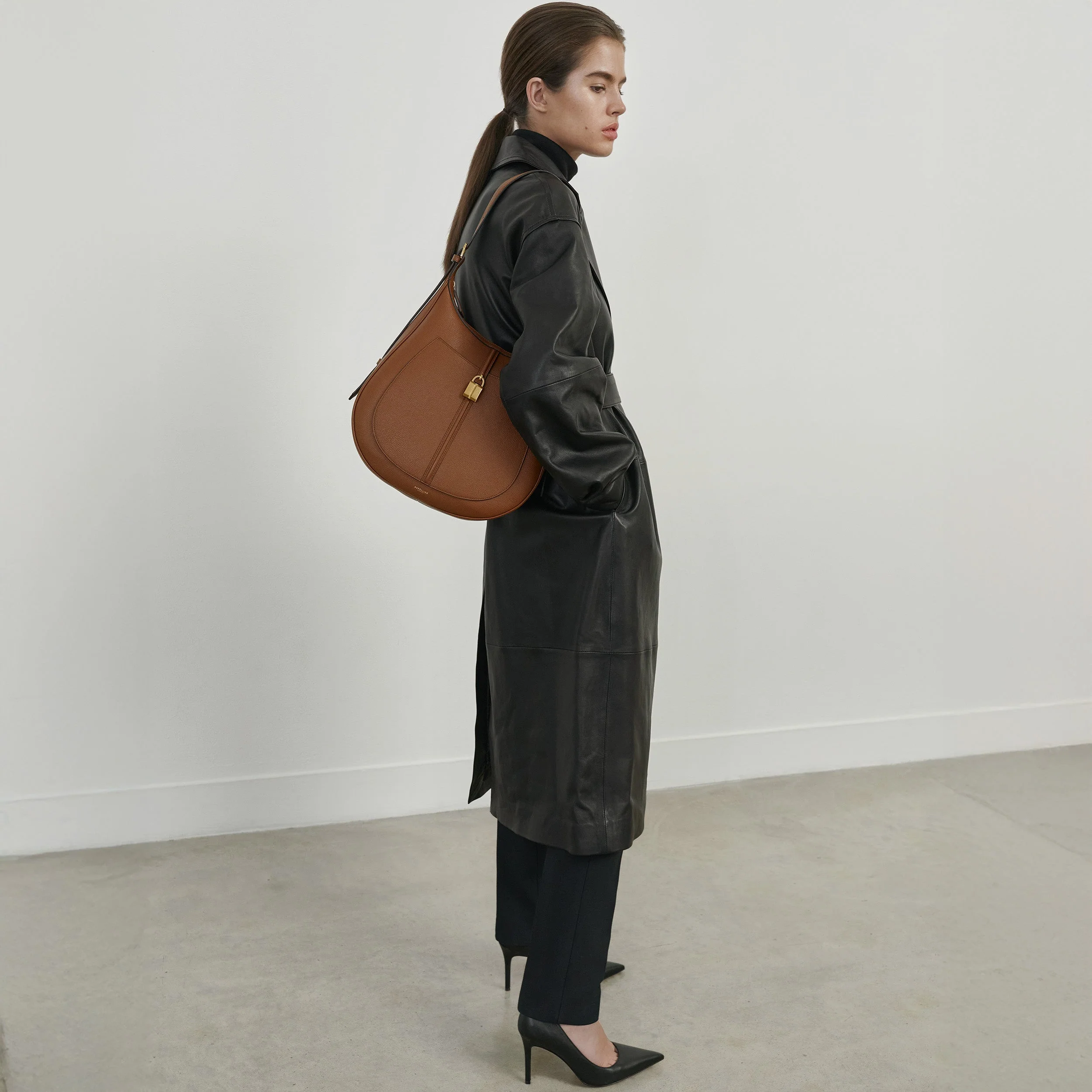 Demellier London - The Siena Hobo - Image 19