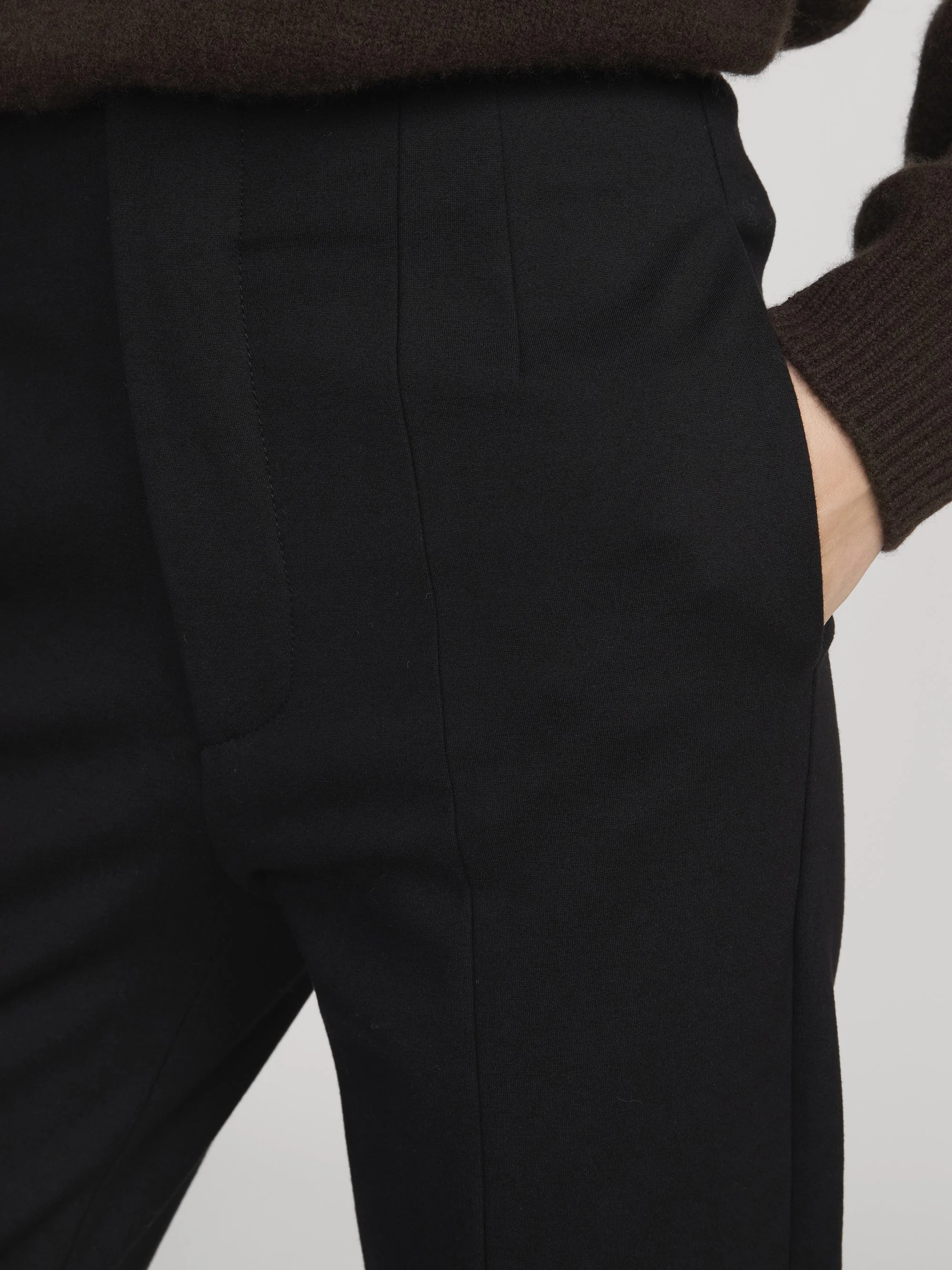 FRAME - The Sleek Trouser - Image 4