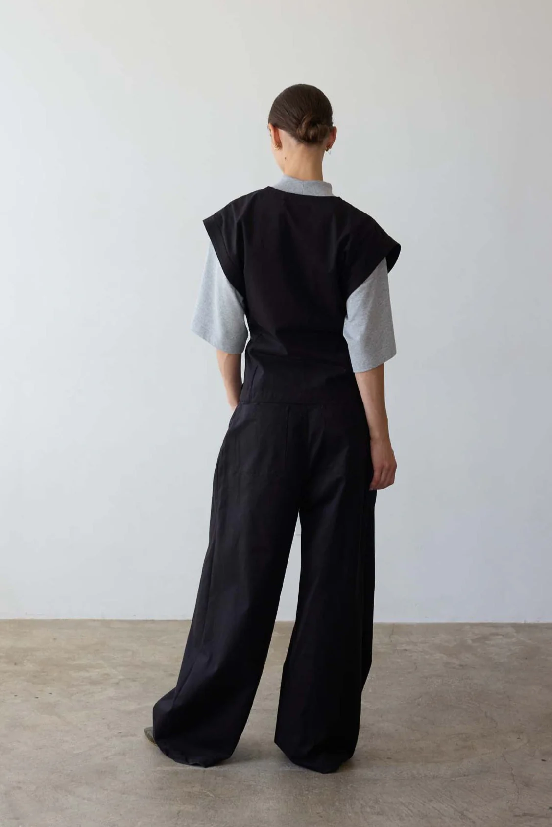 Jamie Haller - The Smock in Black - Image 10