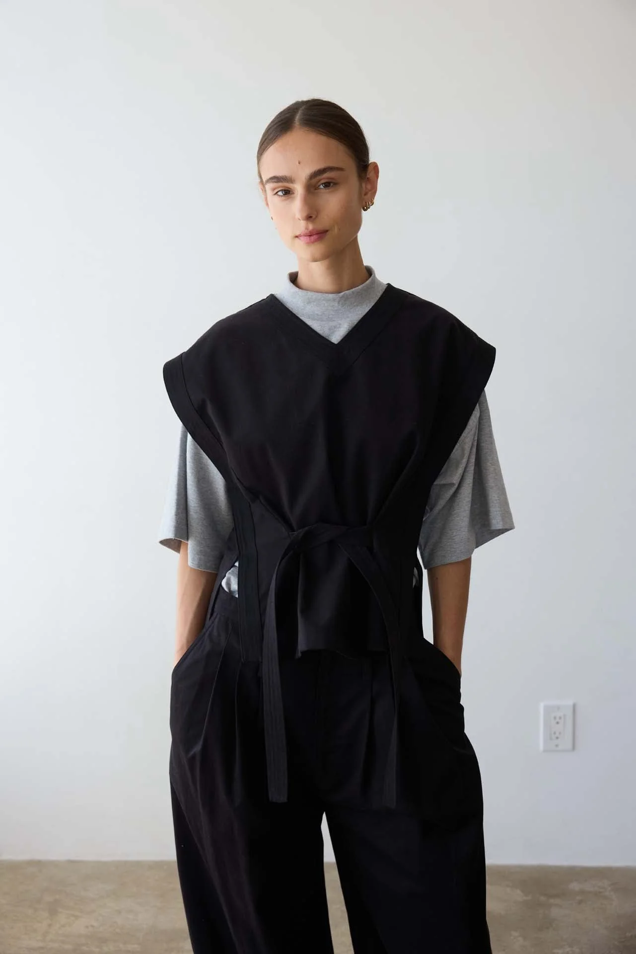 Jamie Haller - The Smock in Black - Image 5
